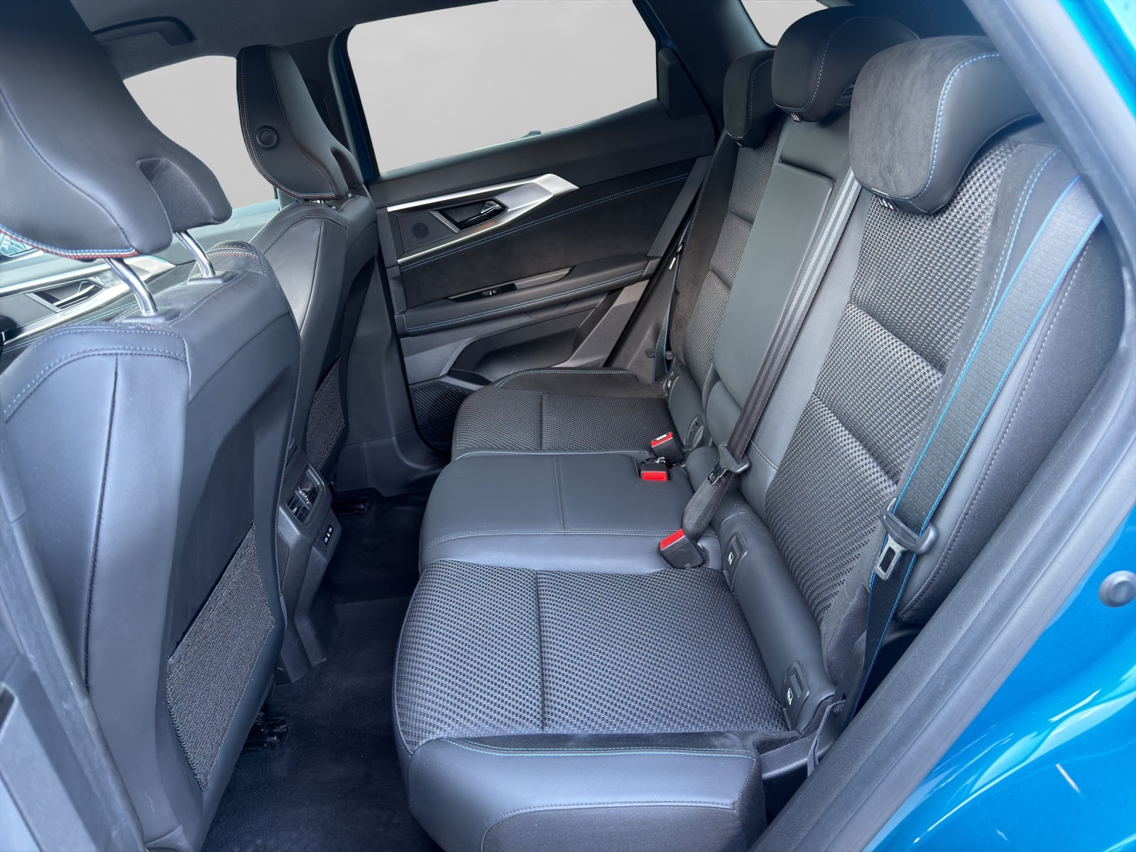 RENAULT Austral 1.2 E-Tech esprit Alpine-image-8