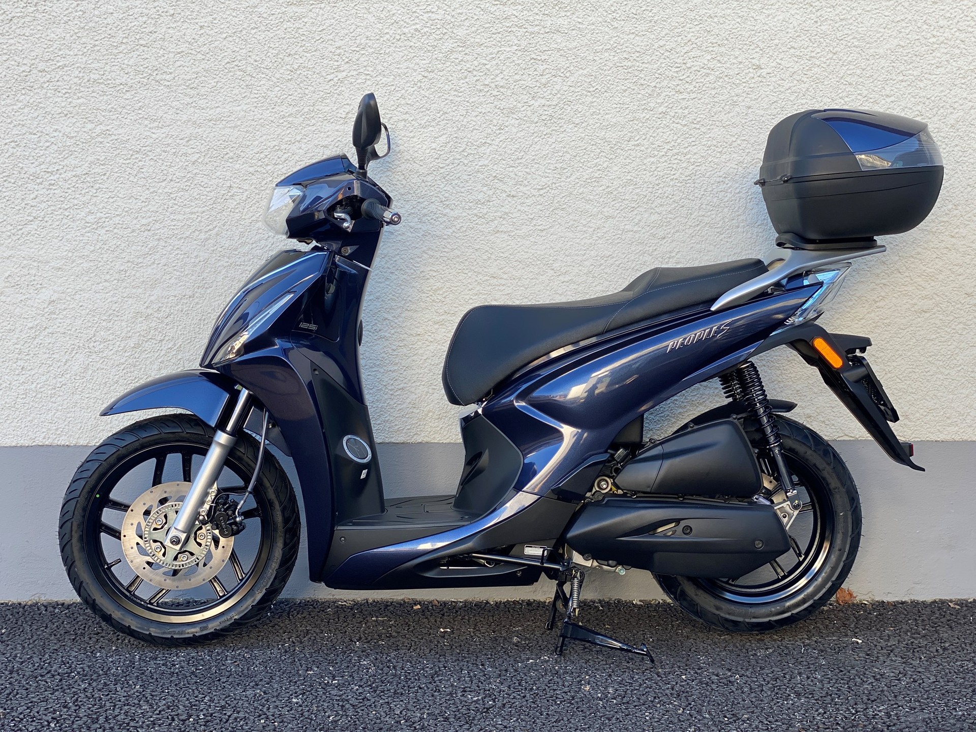 KYMCO People S 125i ABS Topcase/Windschild-image-1