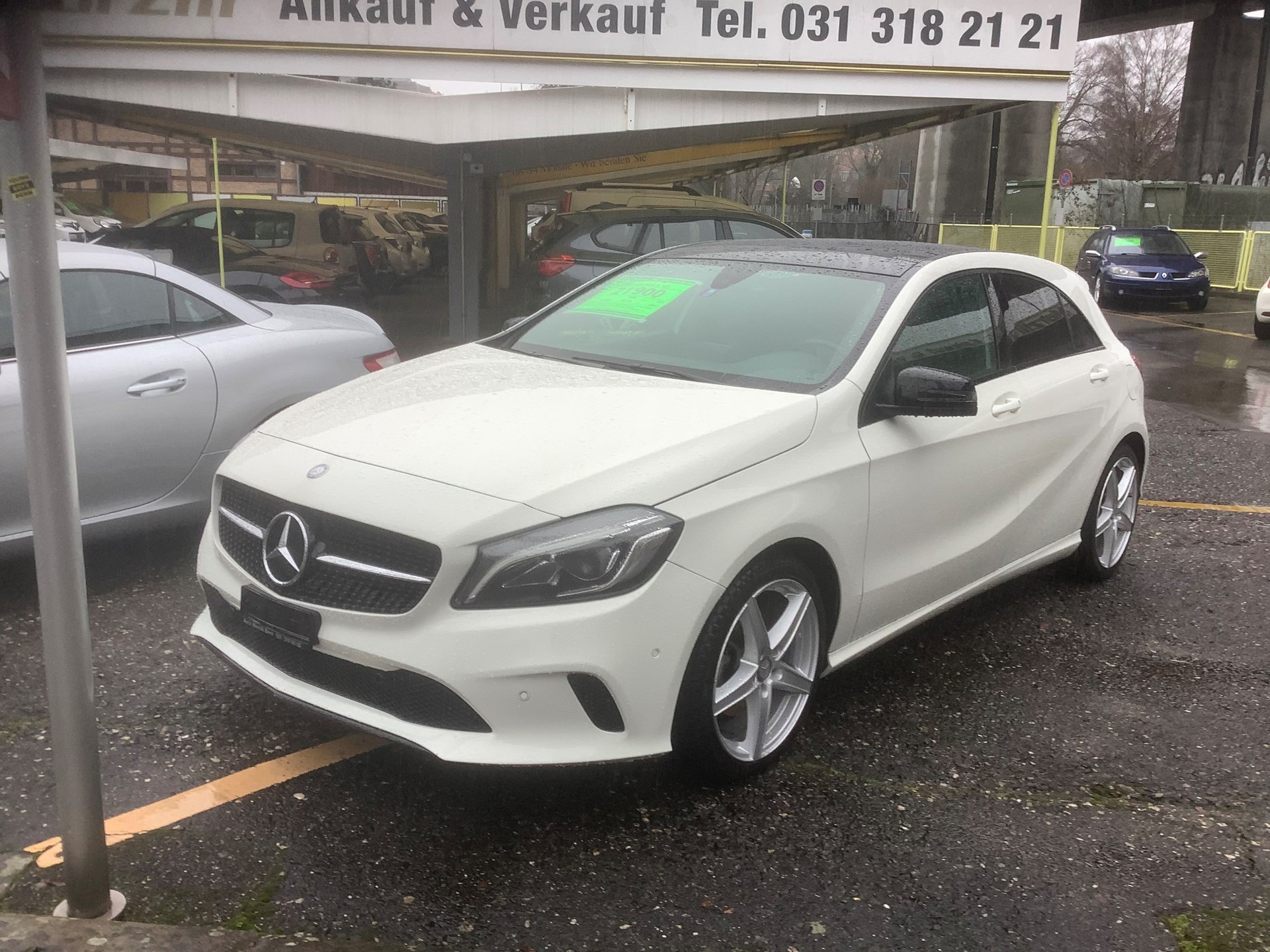 MERCEDES-BENZ A 180 Style-image-13