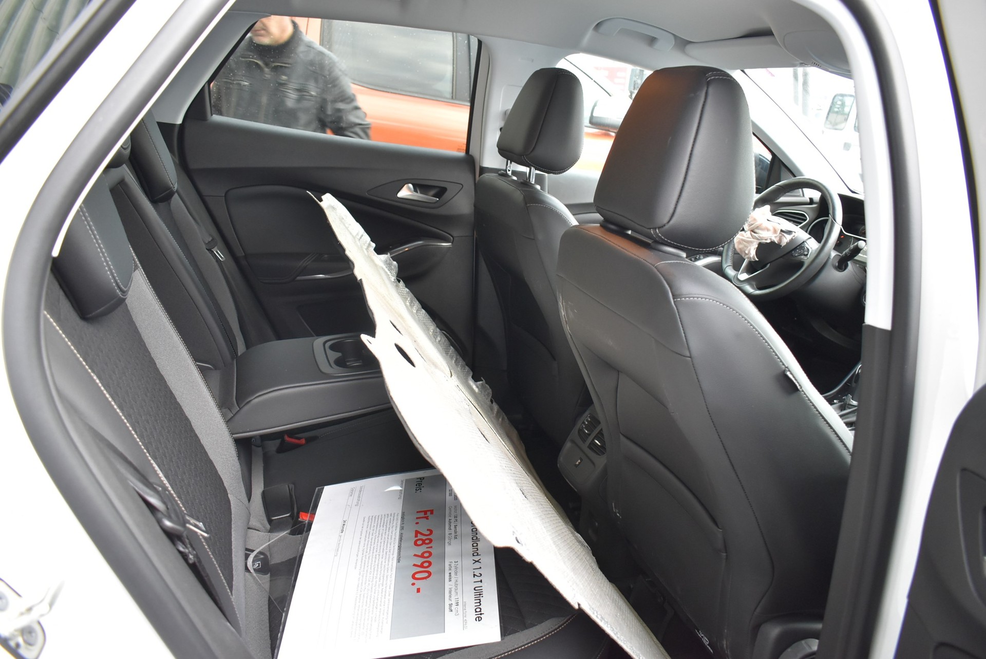 OPEL Grandland X 1.2i TP Enjoy Automatik-image-2