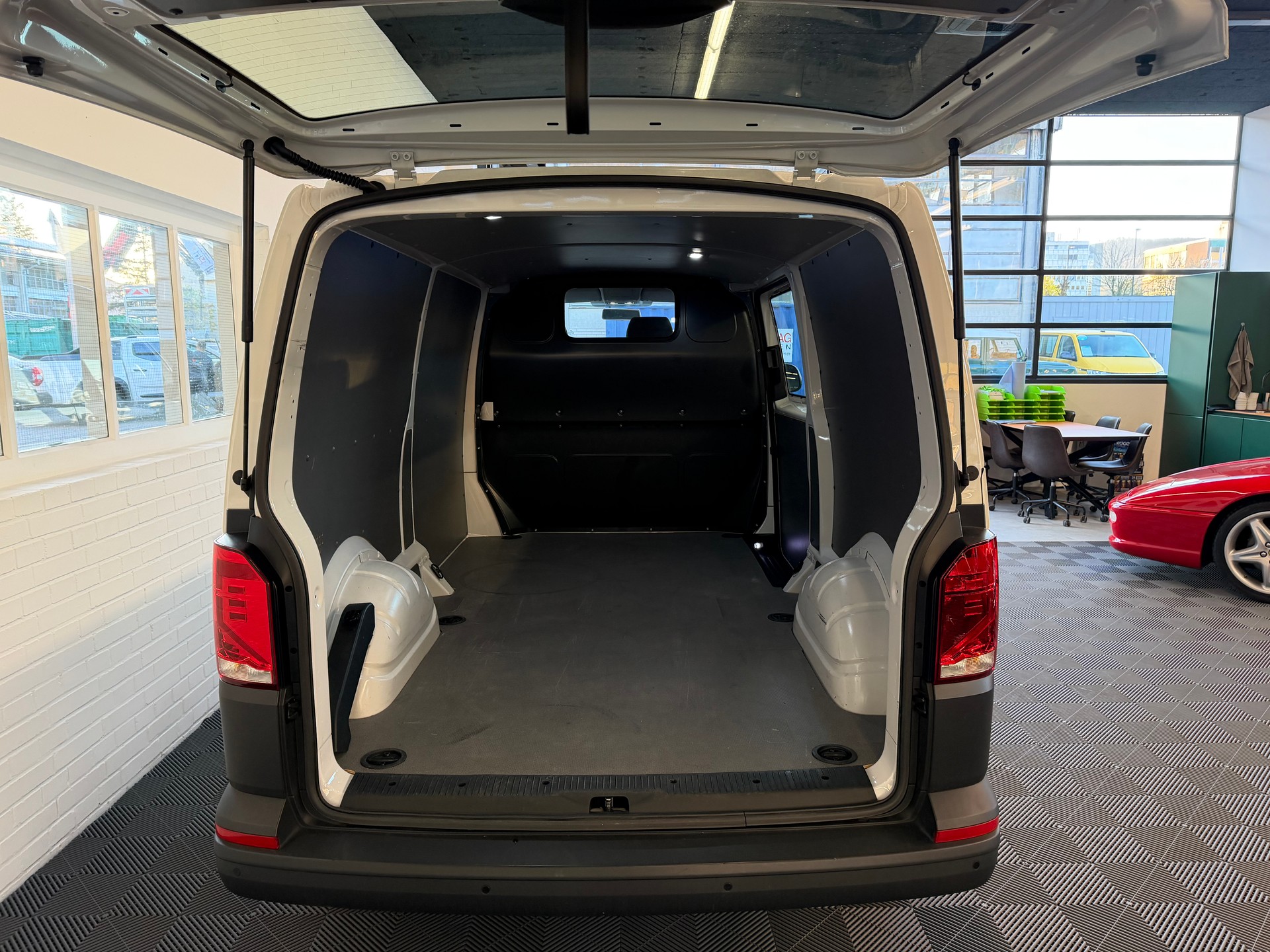 VW T6.1 ABTe-image-9