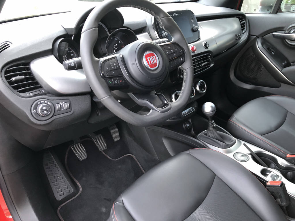 FIAT 500X 1.0 GSE Sport-showroom-element-3