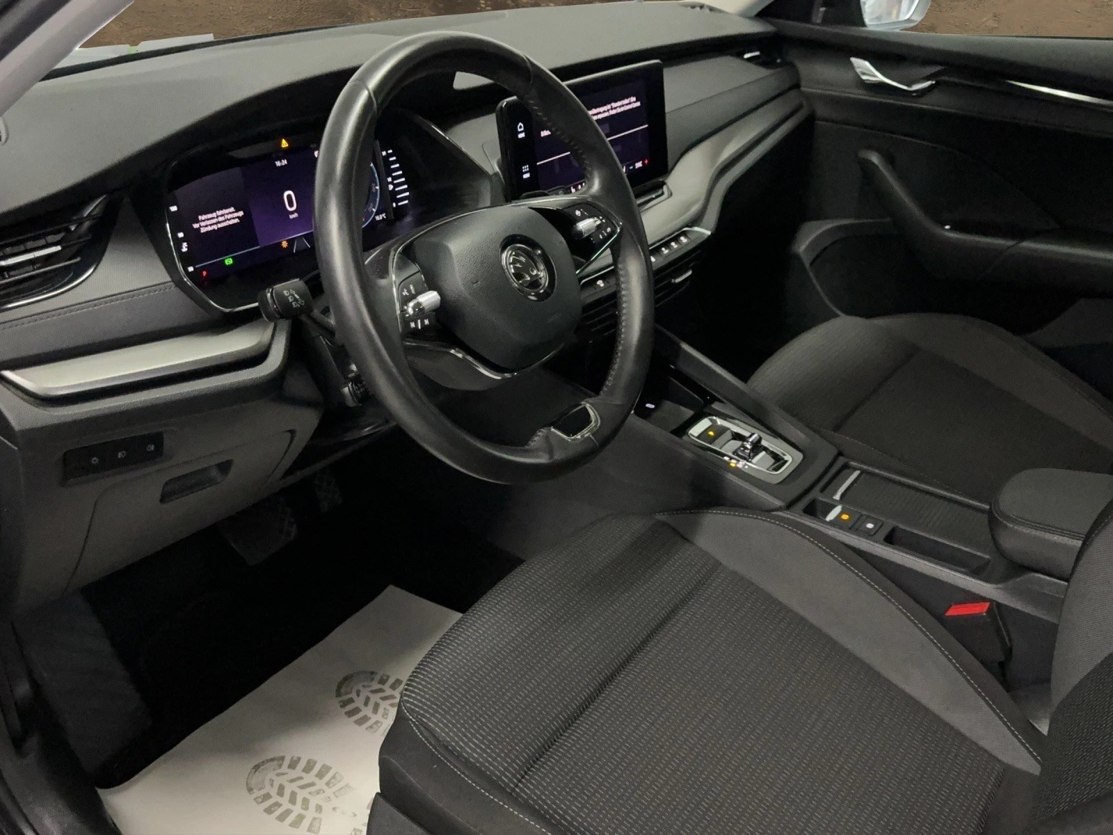 SKODA Octavia Combi 1.0 TSI mHEV DSG Ambition-image-11