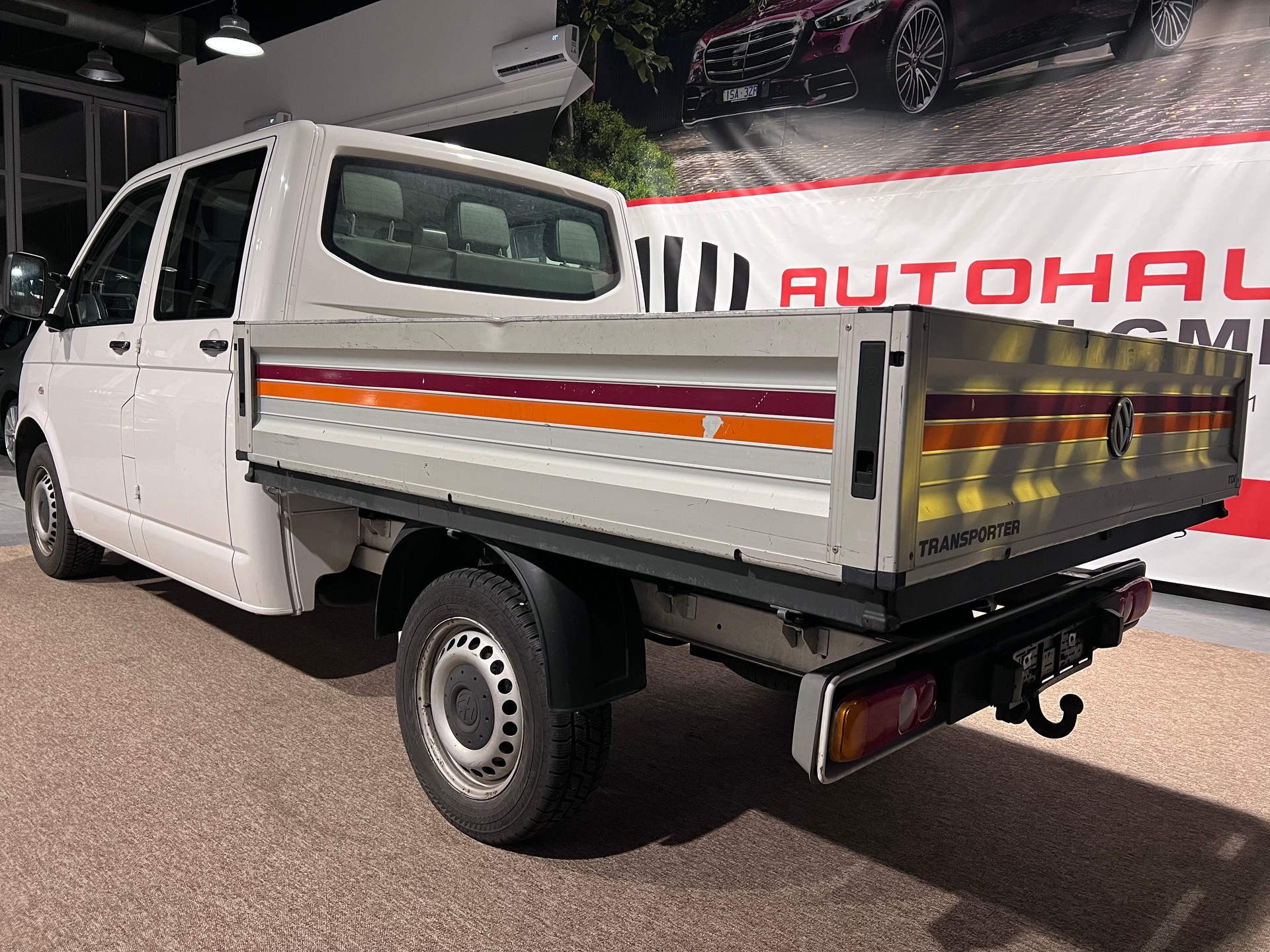 VW T5 2.0 TDI-image-4