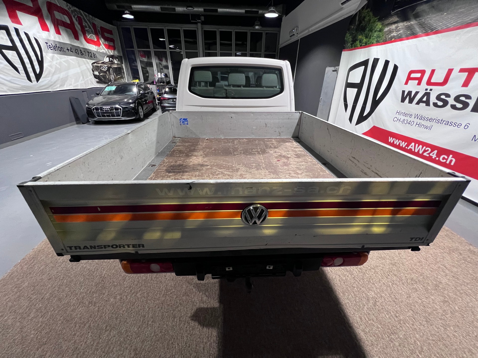 VW T5 2.0 TDI-image-3