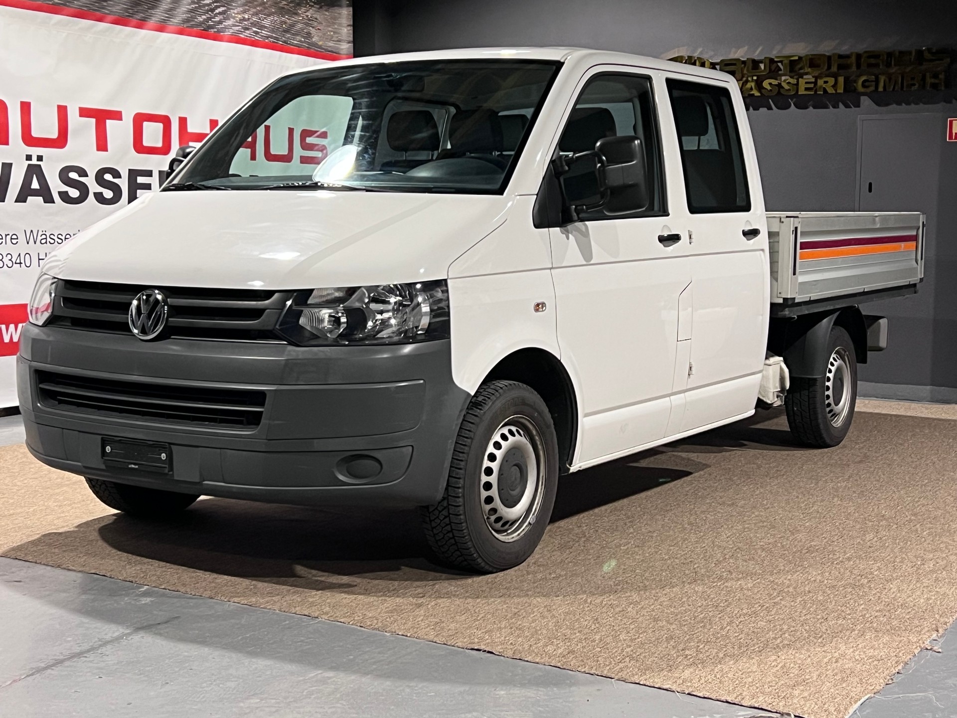 VW T5 2.0 TDI-image-6