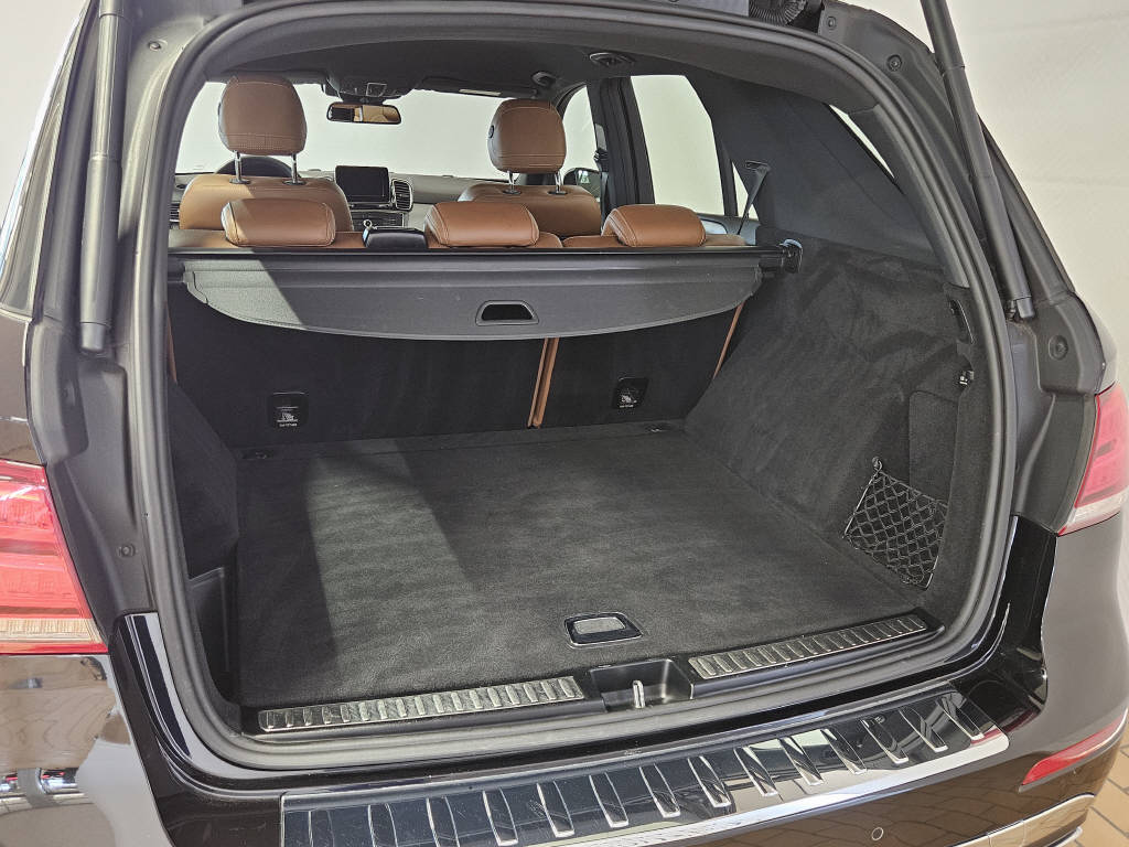 MERCEDES-BENZ GLE 350 d 4Matic-image-3