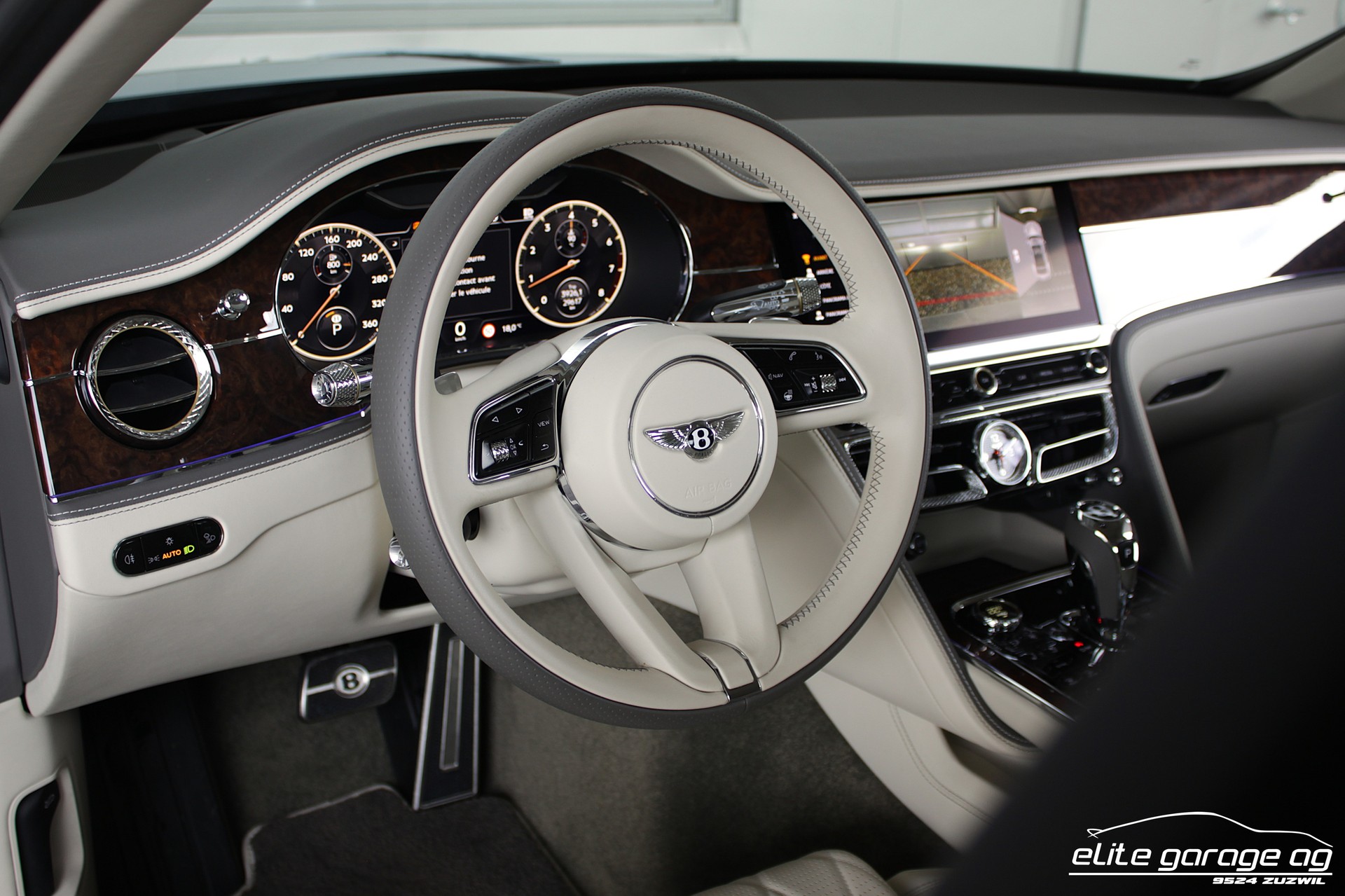 BENTLEY Flying Spur 4.0 V8-image-12