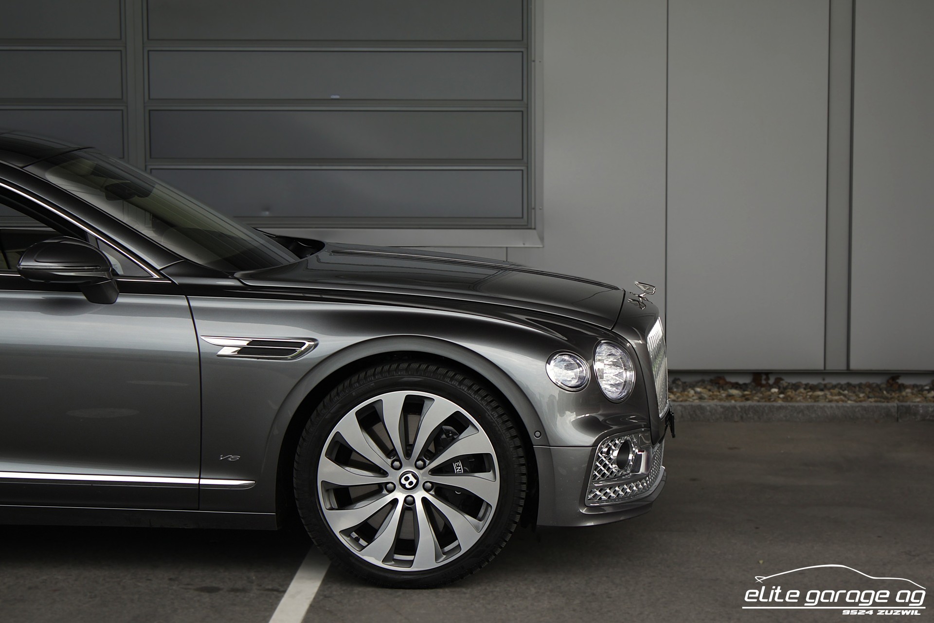 BENTLEY Flying Spur 4.0 V8-image-9