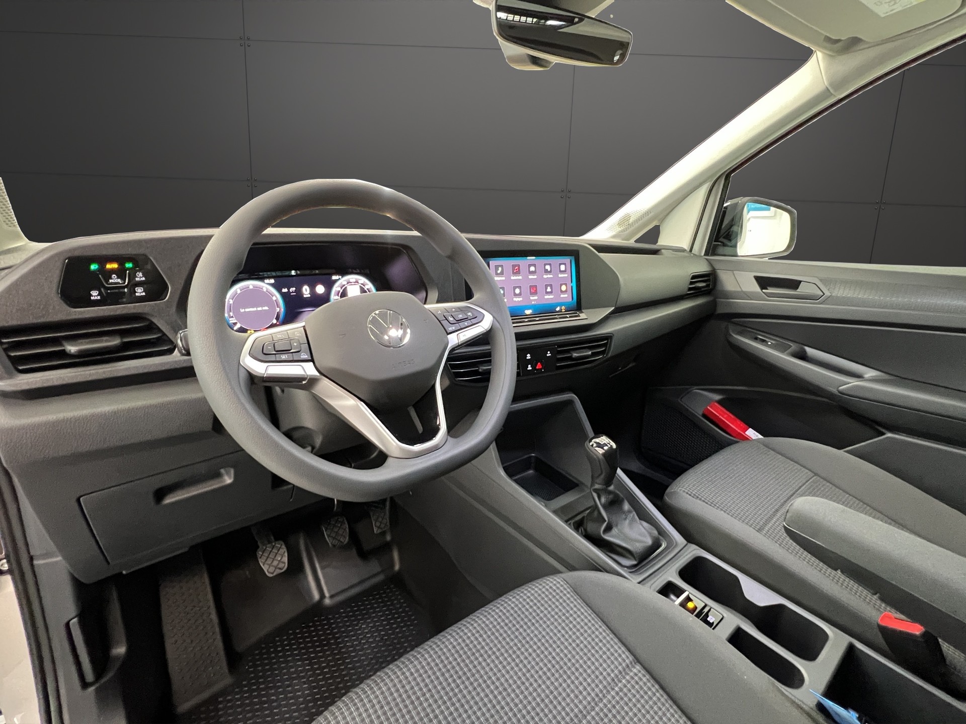 VW Caddy Cargo 1.5 TSI Entry-image-7