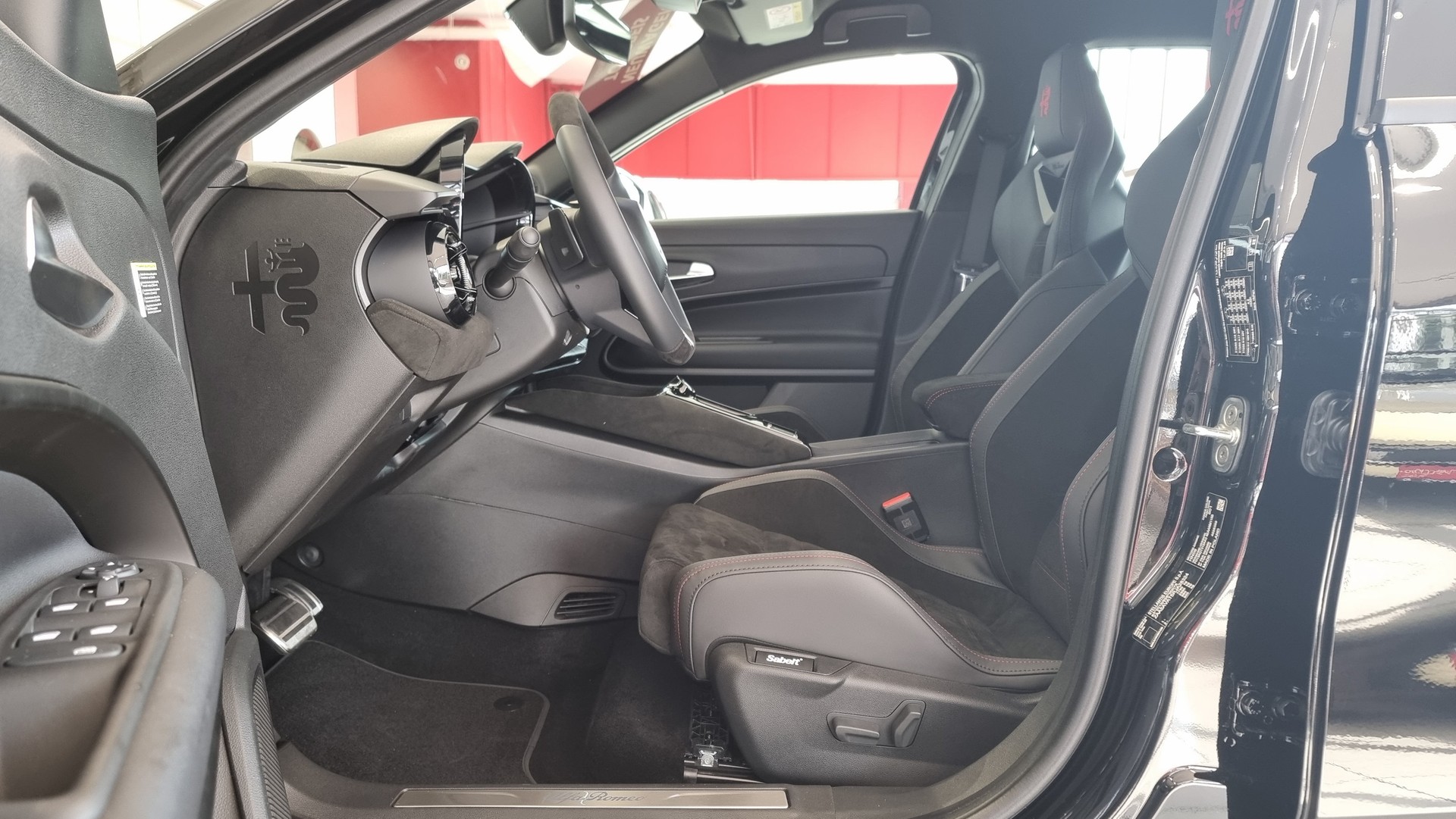 ALFA ROMEO Junior 1.2 Ibrida Speciale Pack Sport&Pack Tech-image-15