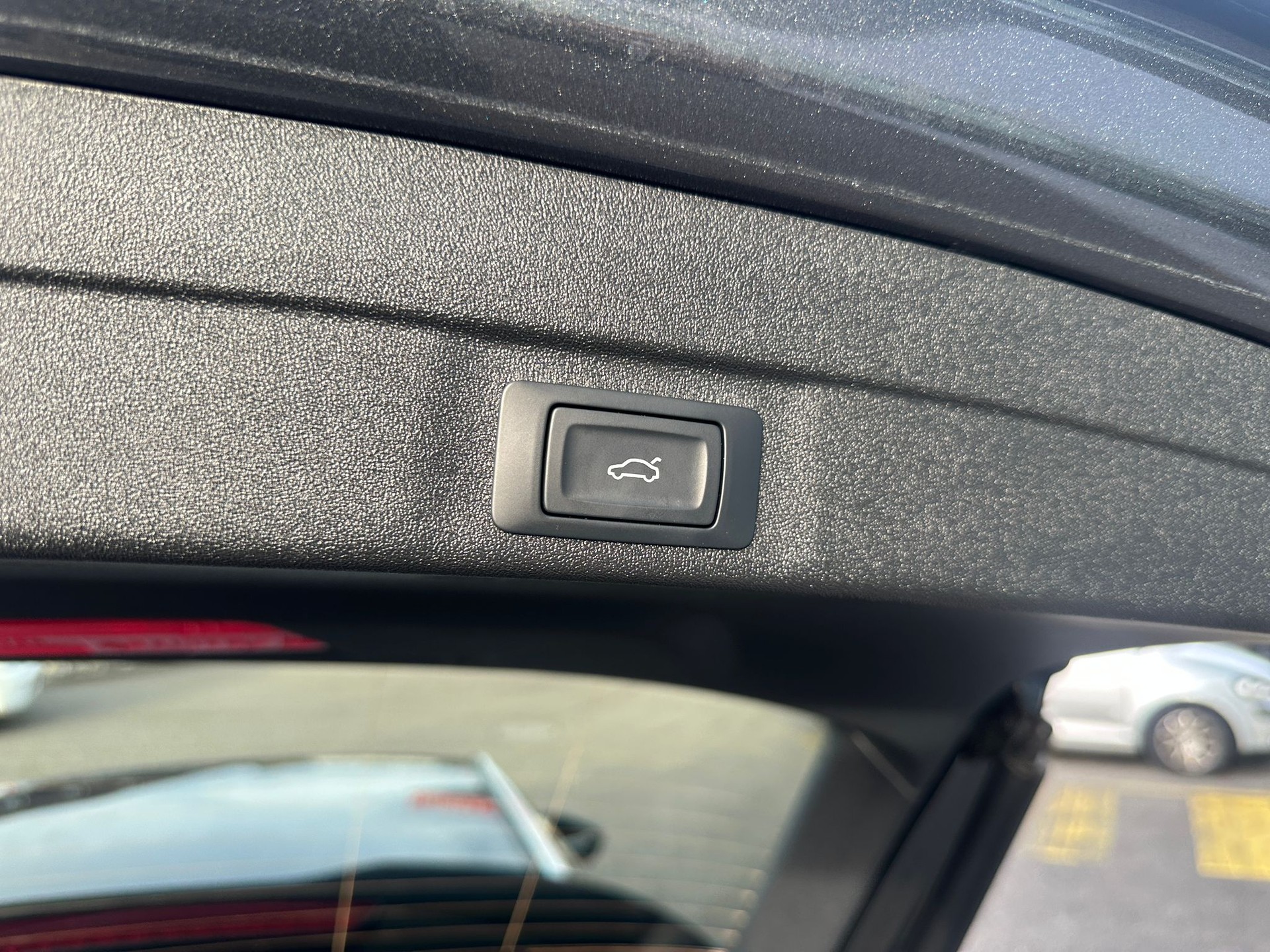 AUDI A5 Avant TFSI 150 kW S tronic-image-25