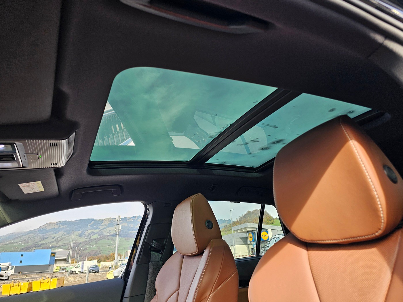 SKODA Enyaq iV 80x Founders Edition-image-17