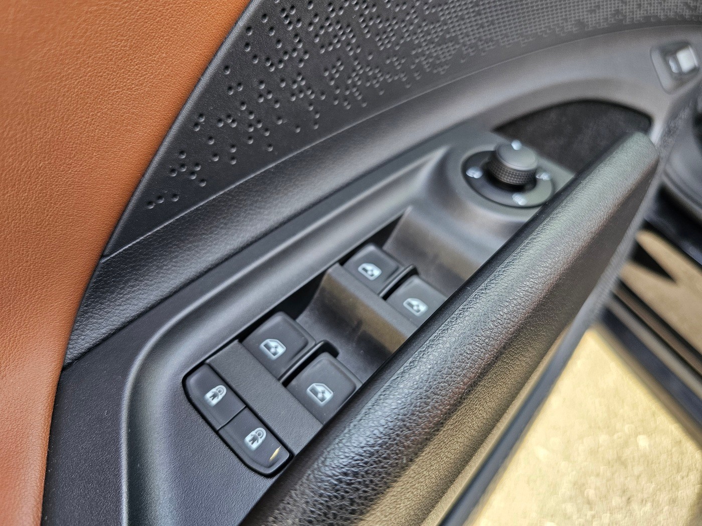 SKODA Enyaq iV 80x Founders Edition-image-14
