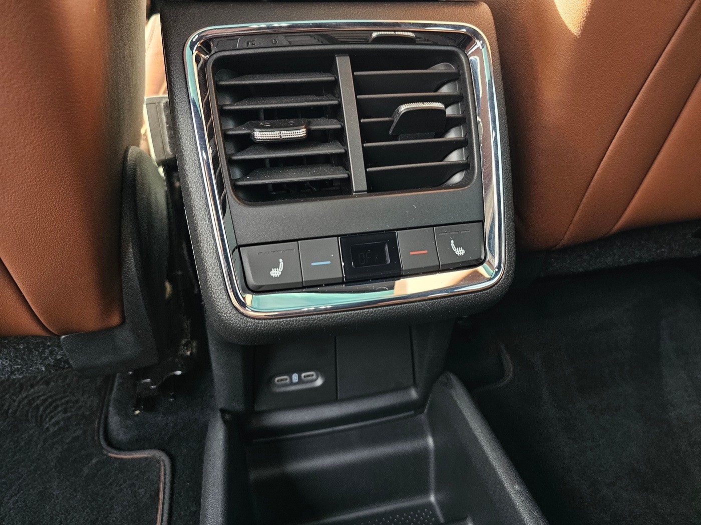 SKODA Enyaq iV 80x Founders Edition-image-23