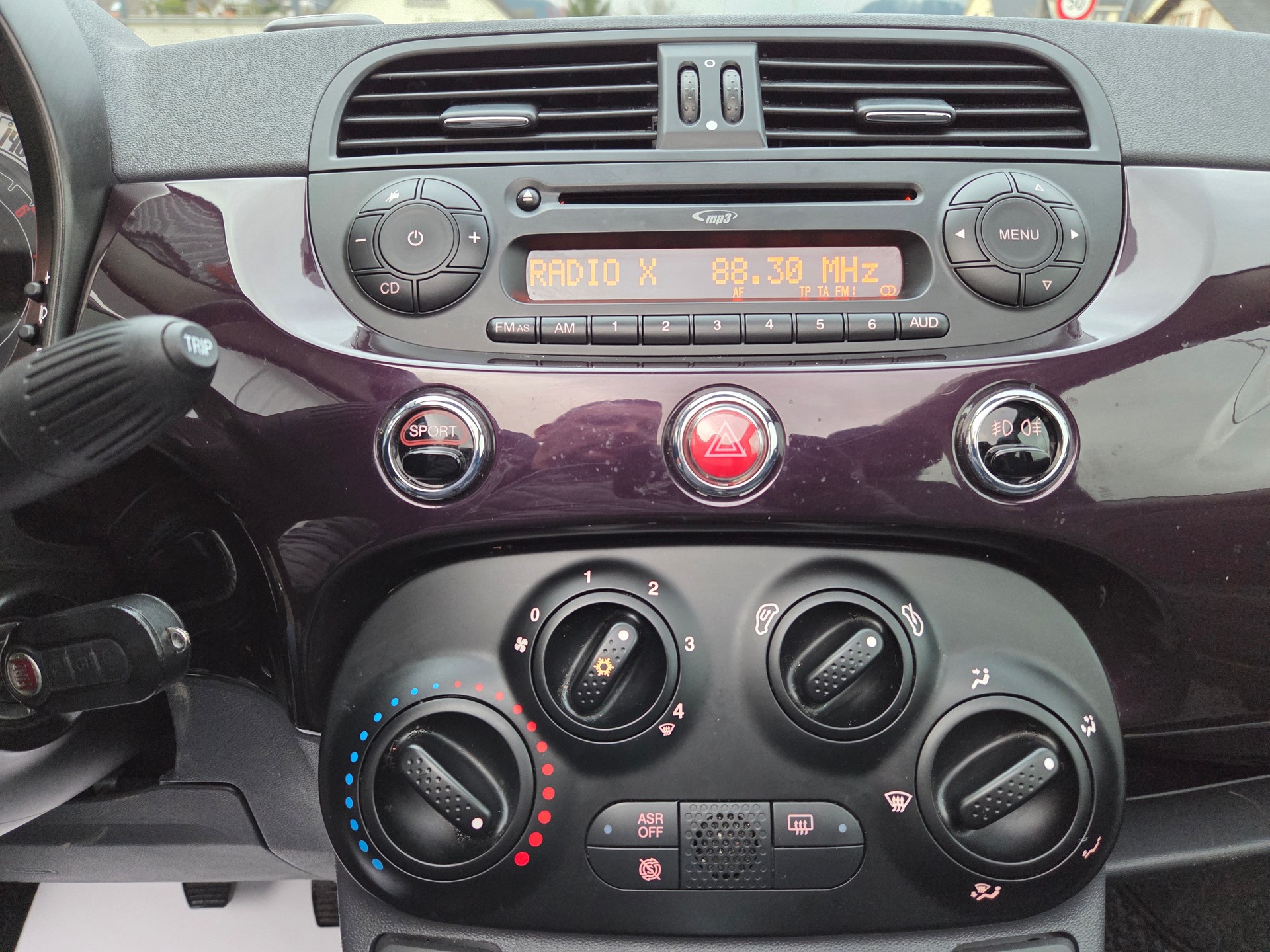 FIAT 500C 1.4 16V Lounge-image-18