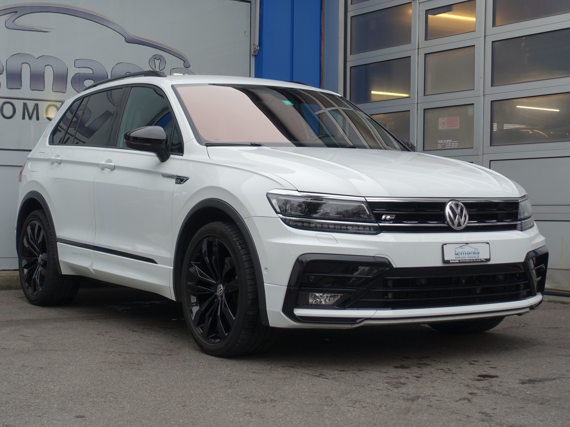 VW Tiguan 2.0TSI Highline 4Motion DSG-image-0