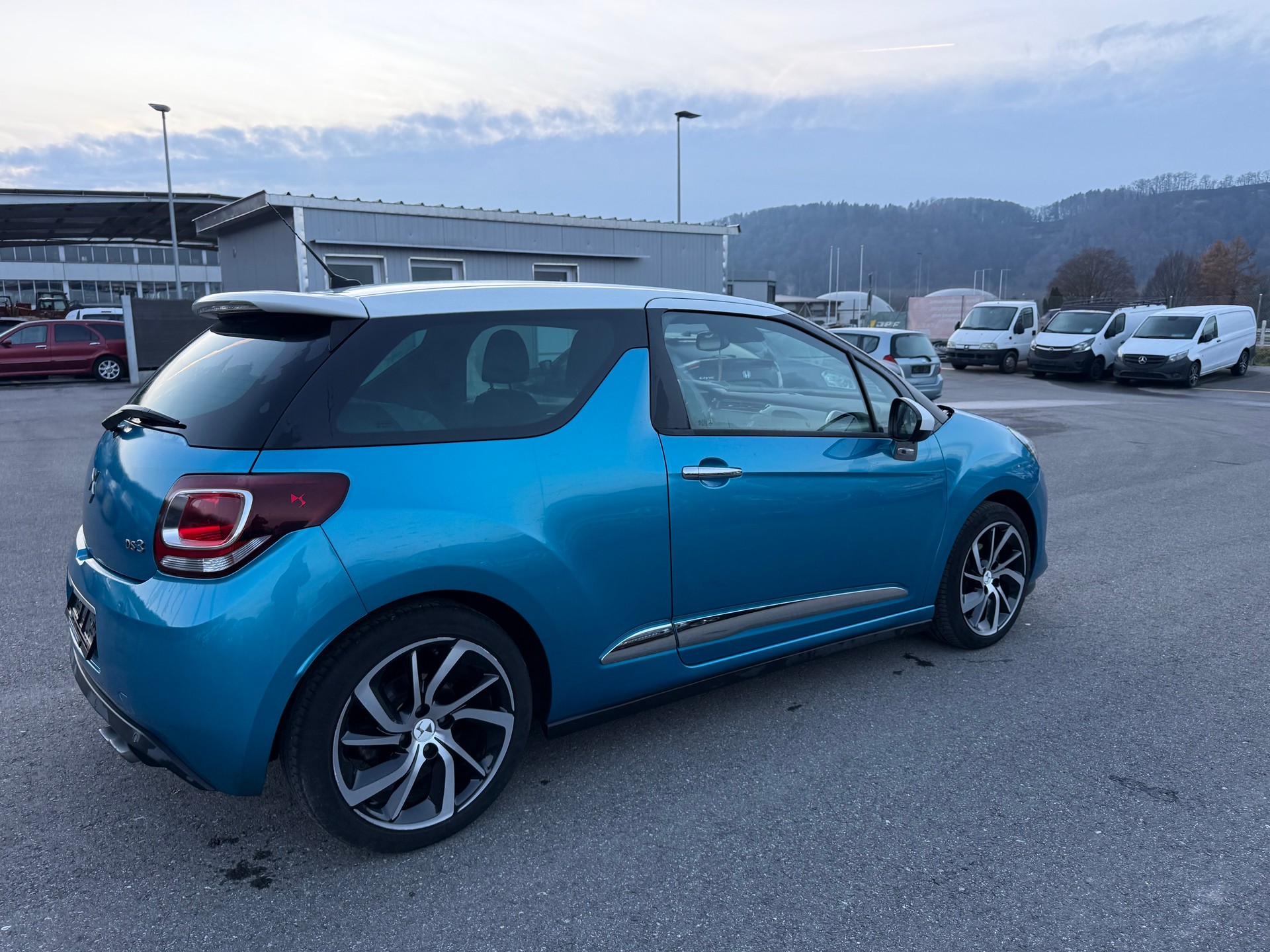 DS AUTOMOBILES DS 3 1.2 PureTech Sport Chic-image-9