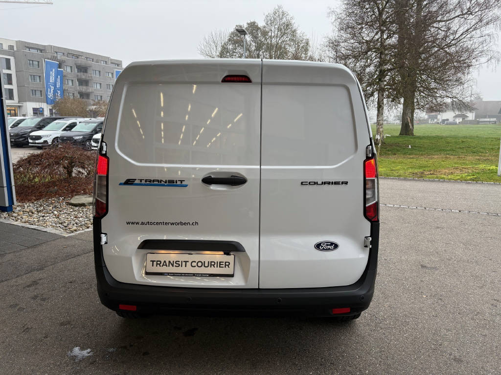 FORD E-Transit Courier Van Trend-showroom-element-3