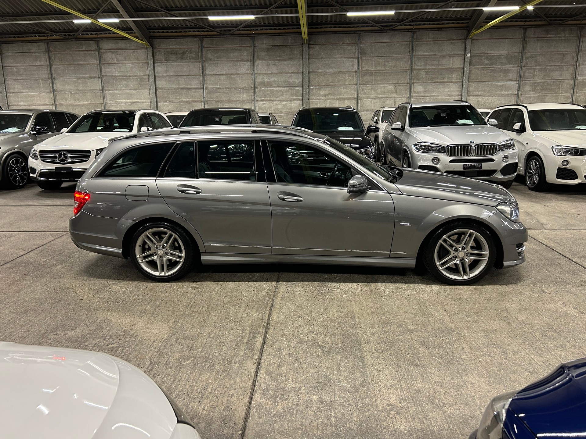 MERCEDES-BENZ C 300 CDI Avantgarde 4Matic 7G-Tronic-image-2