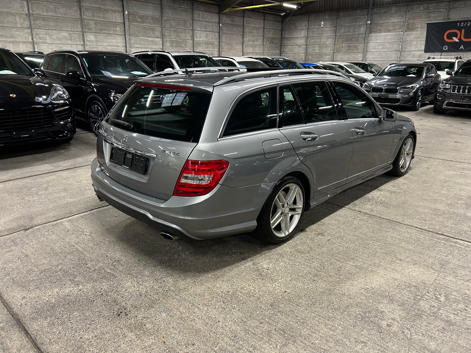 MERCEDES-BENZ C 300 CDI Avantgarde 4Matic 7G-Tronic-image-3