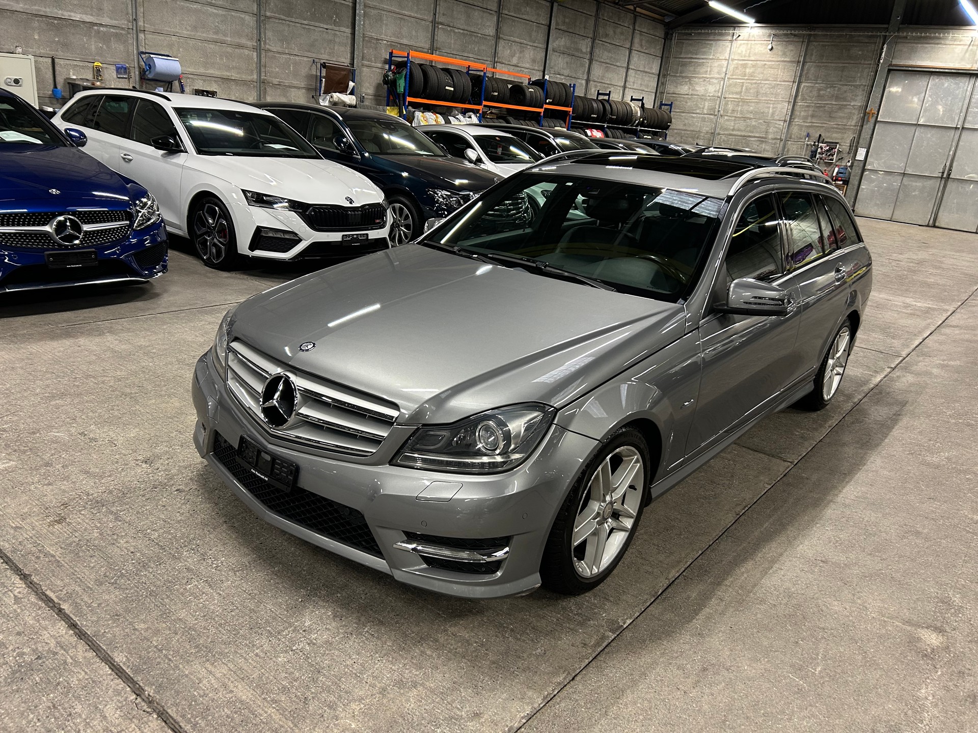 MERCEDES-BENZ C 300 CDI Avantgarde 4Matic 7G-Tronic-image-7