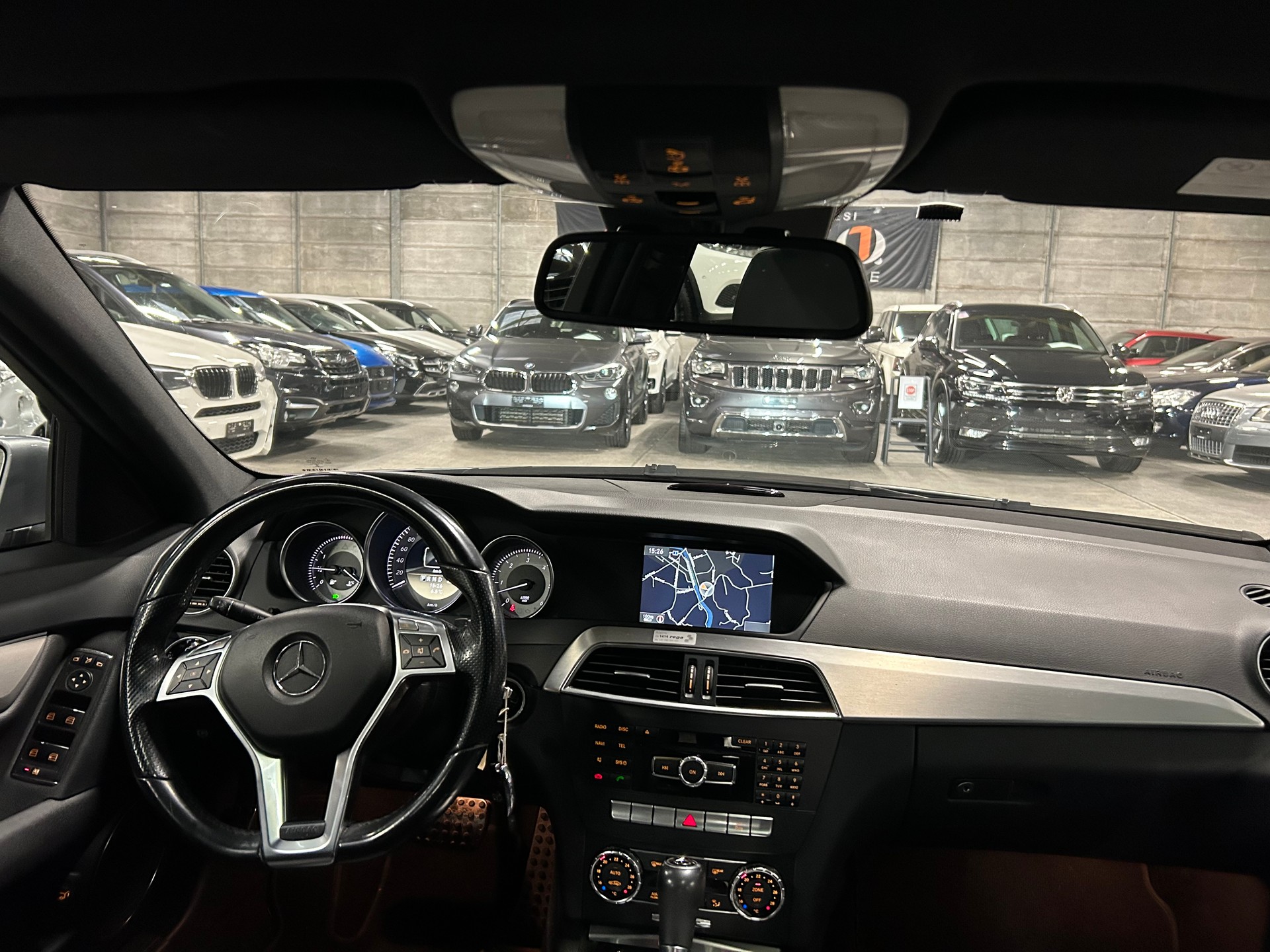 MERCEDES-BENZ C 300 CDI Avantgarde 4Matic 7G-Tronic-image-14