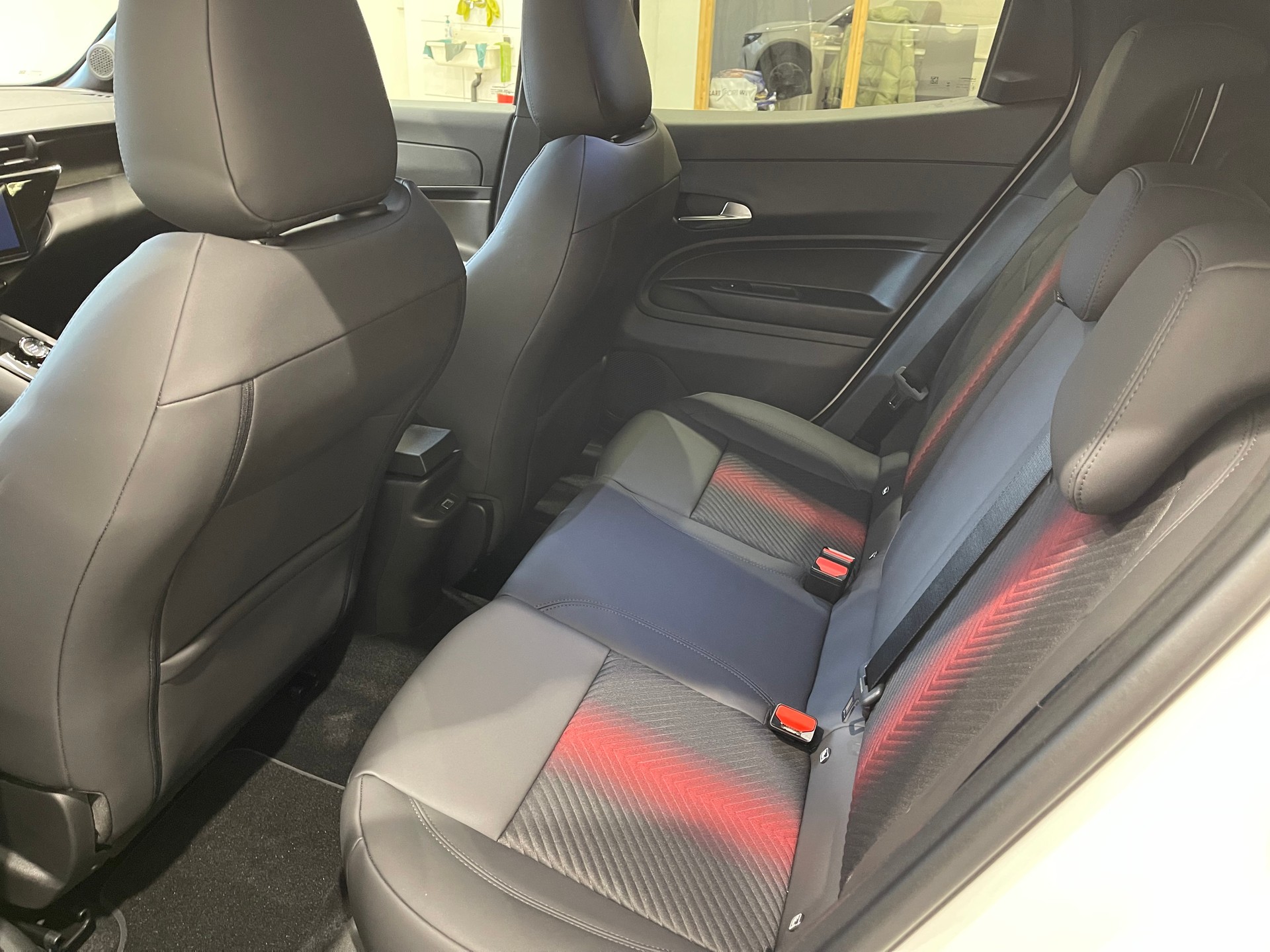 ALFA ROMEO Junior 1.2 48V Hybrid Q4-image-11