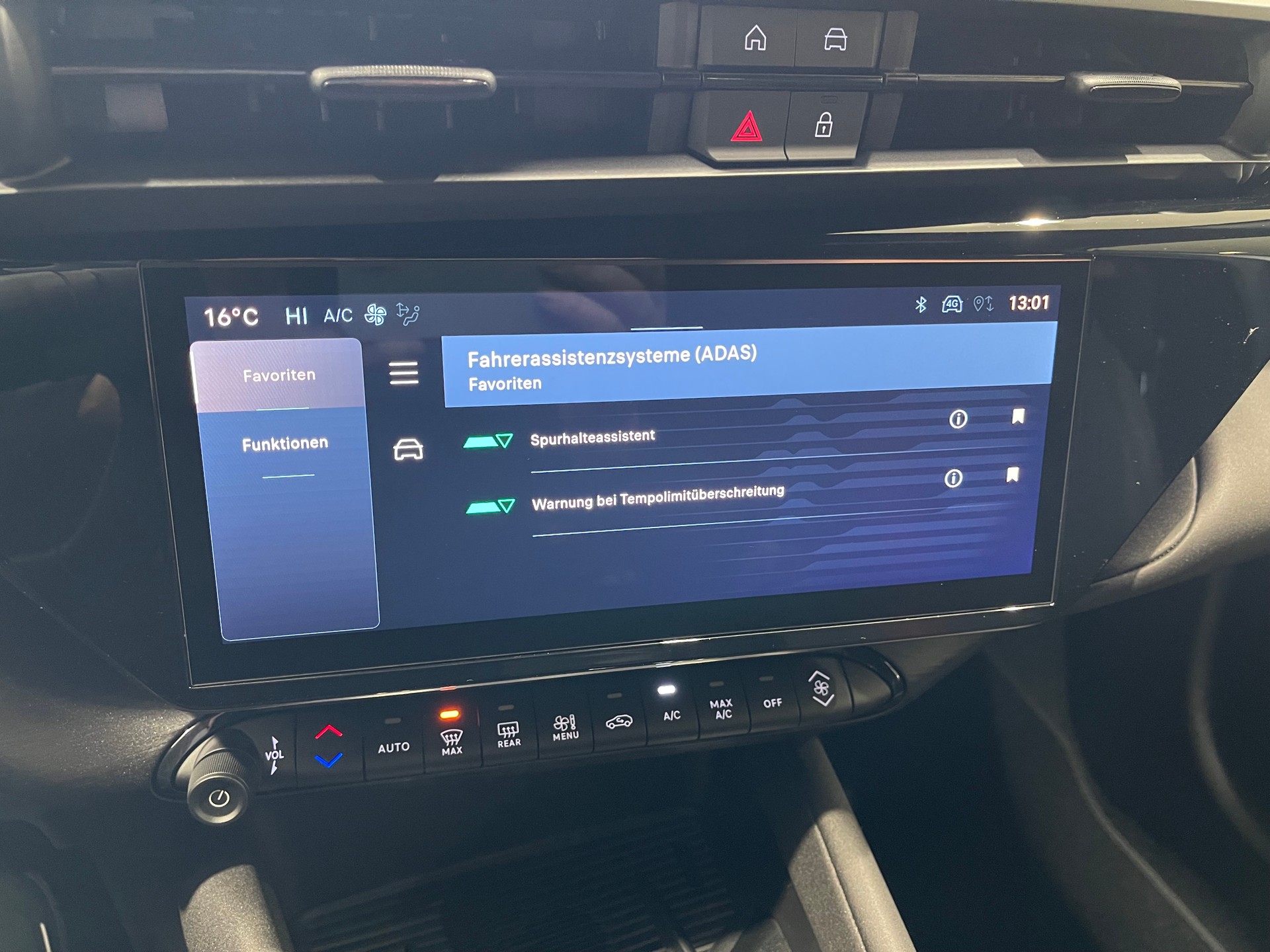 ALFA ROMEO Junior 1.2 48V Hybrid Q4-image-22