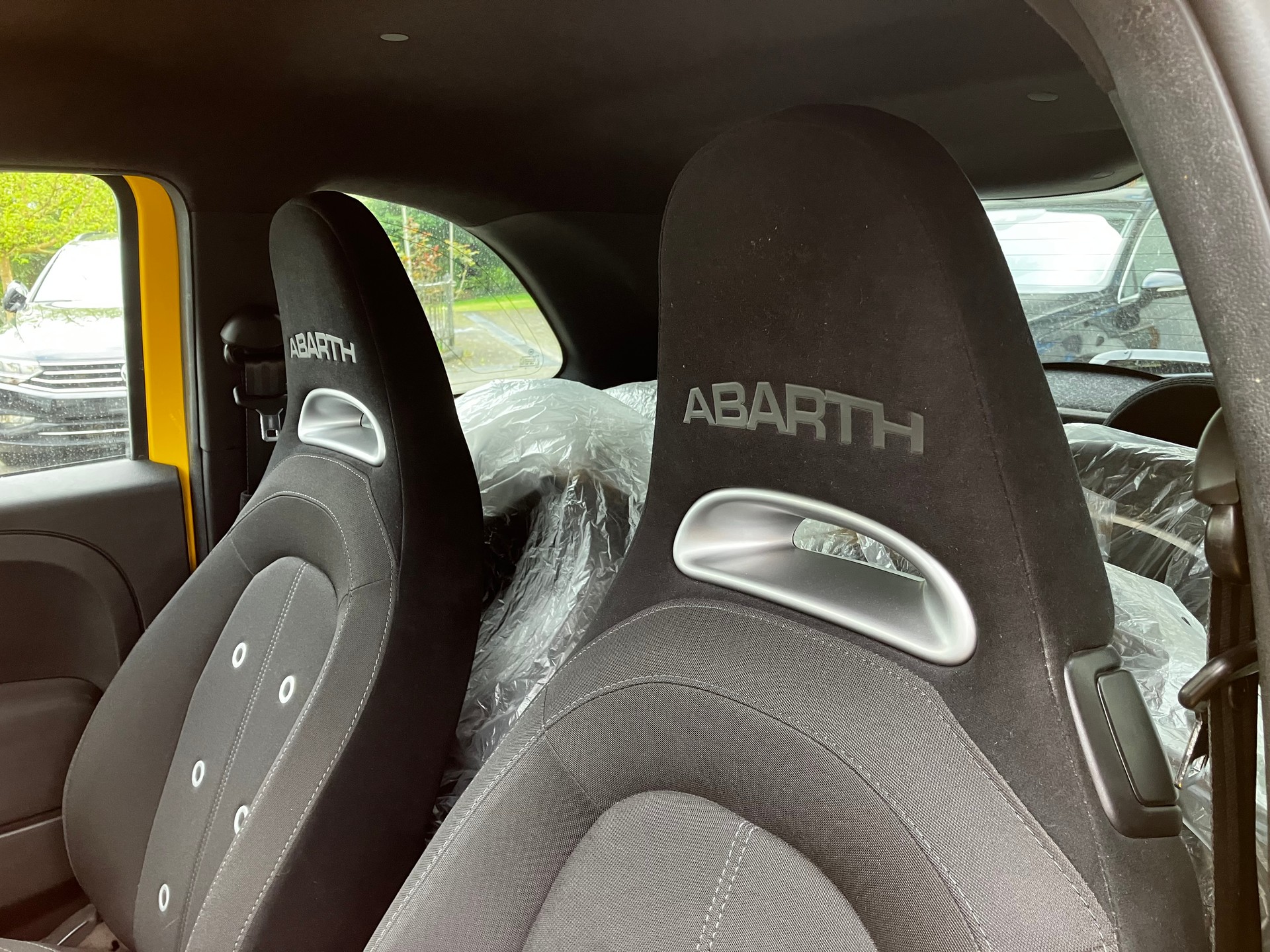 FIAT 595 1.4 16V Turbo Abarth Pista-image-13