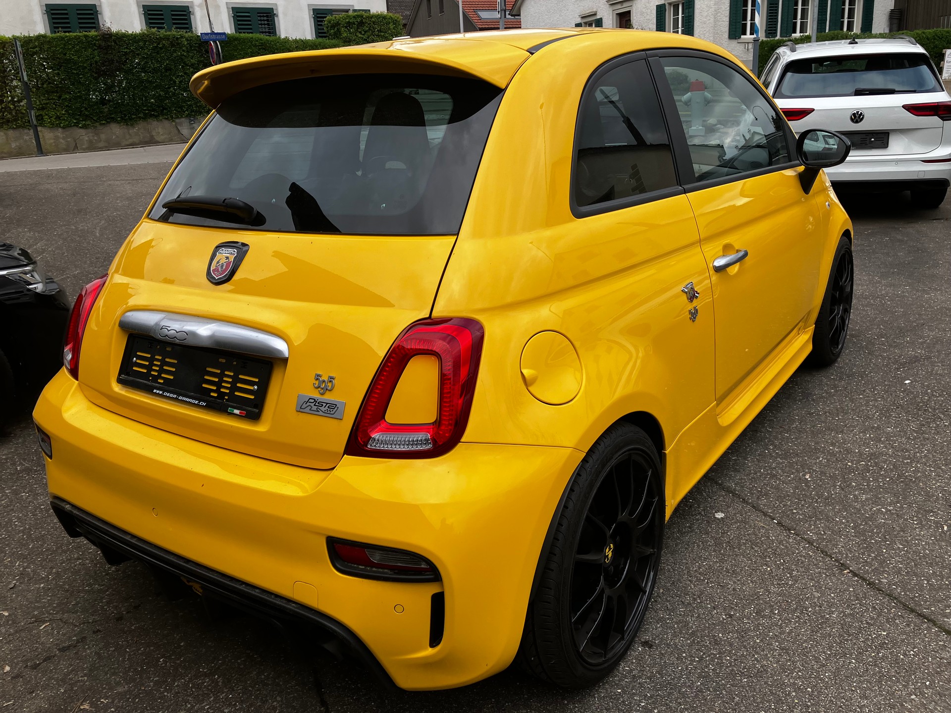 FIAT 595 1.4 16V Turbo Abarth Pista-image-5