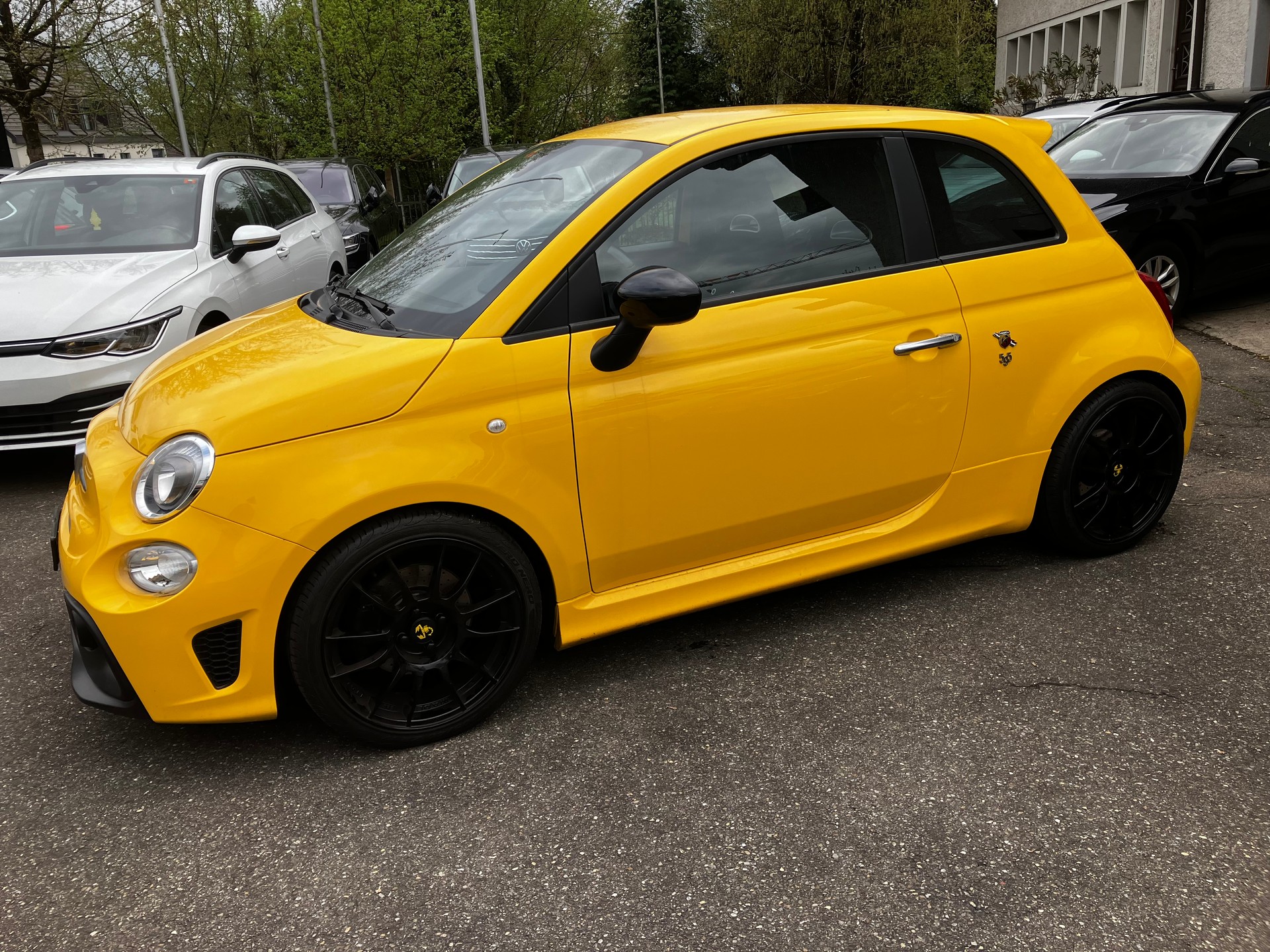 FIAT 595 1.4 16V Turbo Abarth Pista-image-1