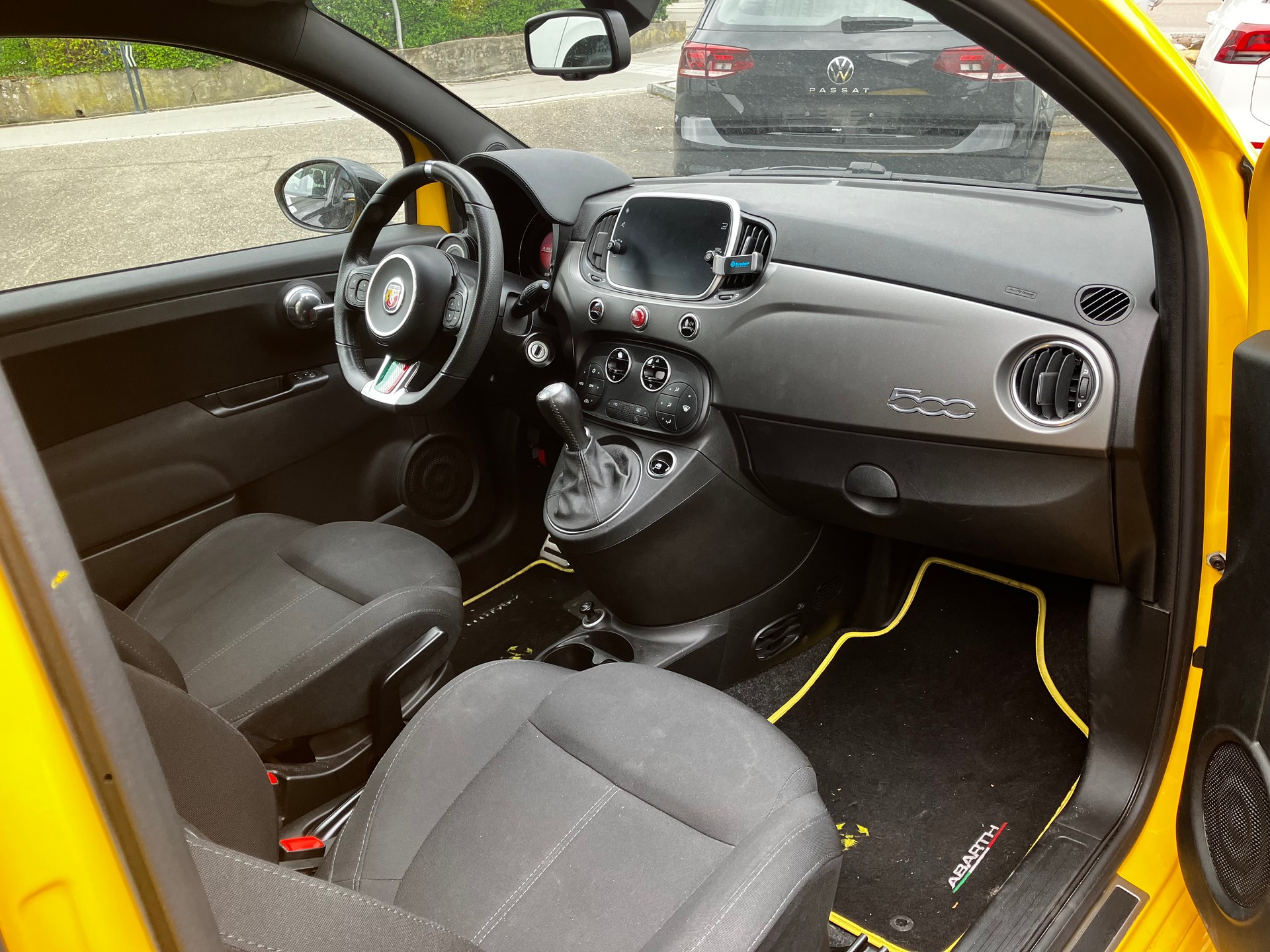 FIAT 595 1.4 16V Turbo Abarth Pista-image-12