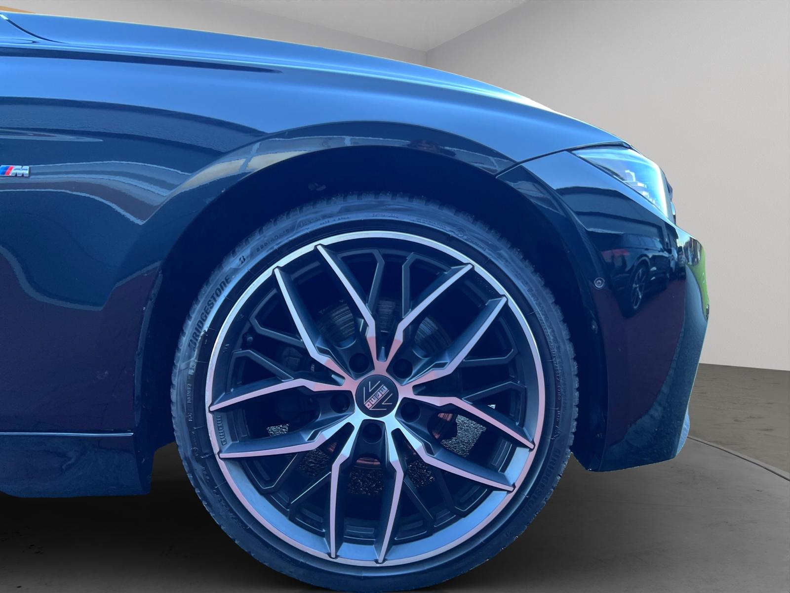 BMW 320d xDrive Touring Edition M Sport Steptronic-image-8