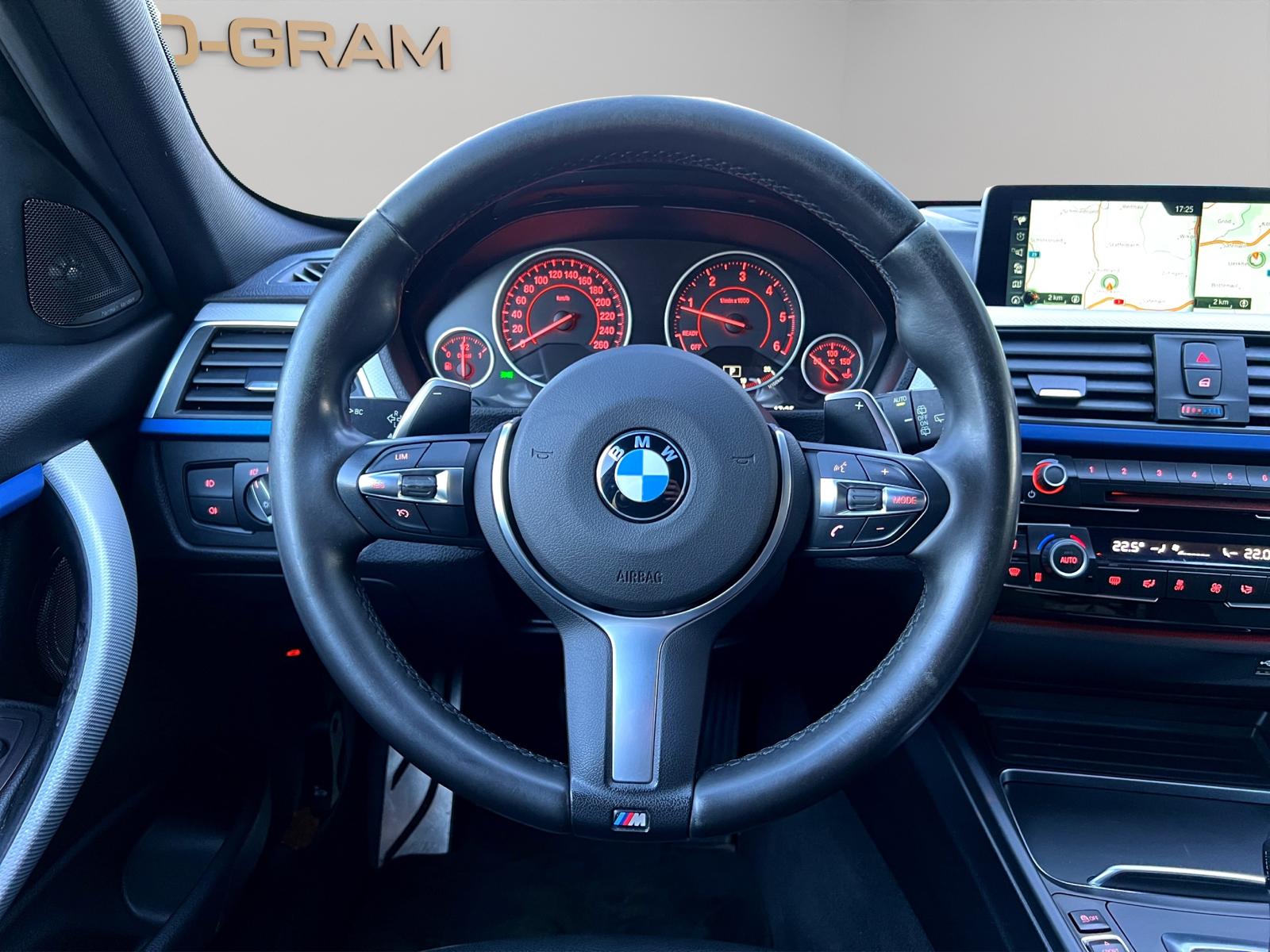 BMW 320d xDrive Touring Edition M Sport Steptronic-image-14