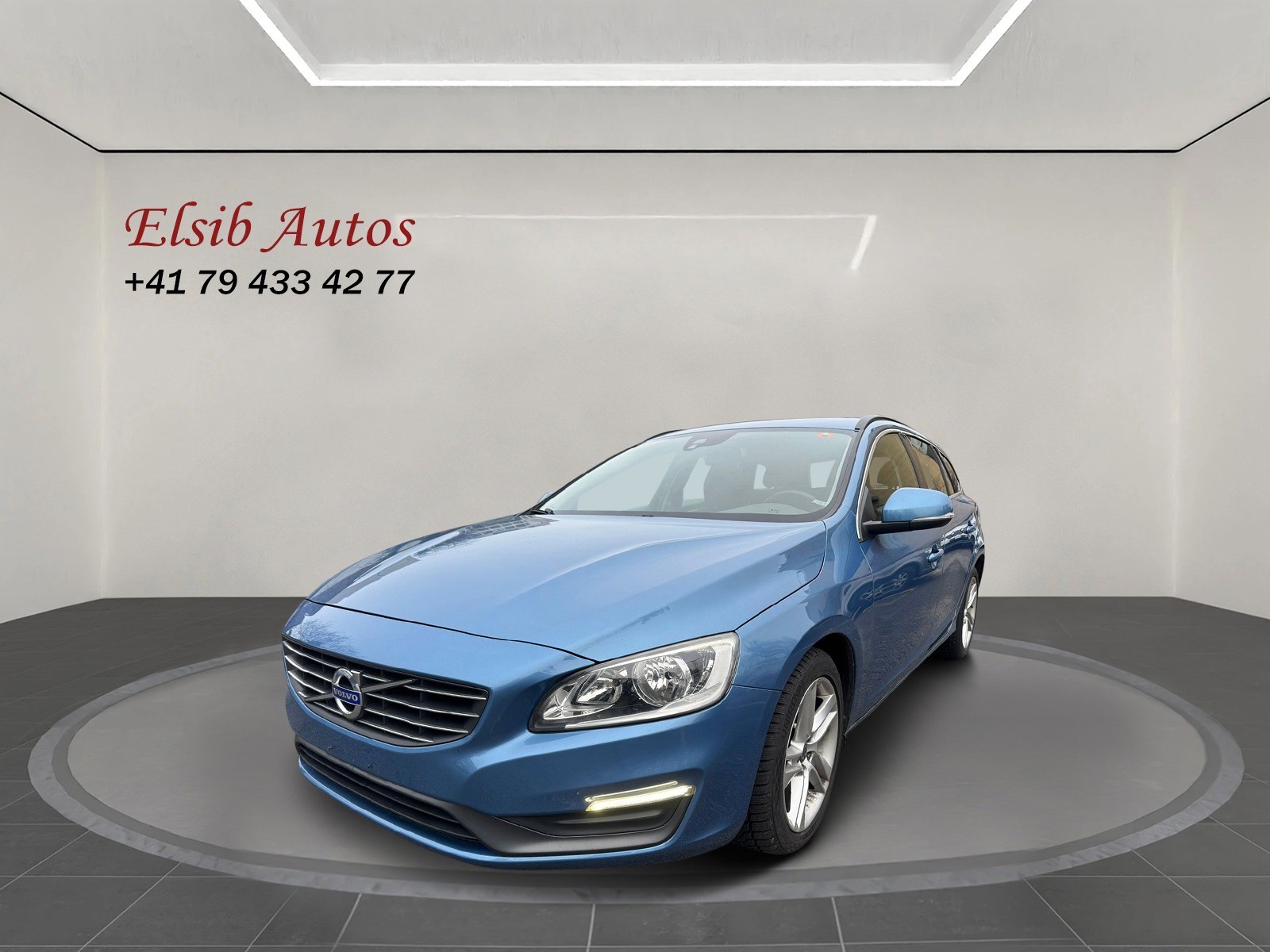 VOLVO V60 D3 Summum-image-0