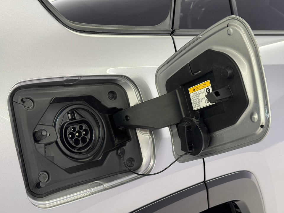 RAV4 Plug-in Hybrid 2.5 Platinum AWD-i