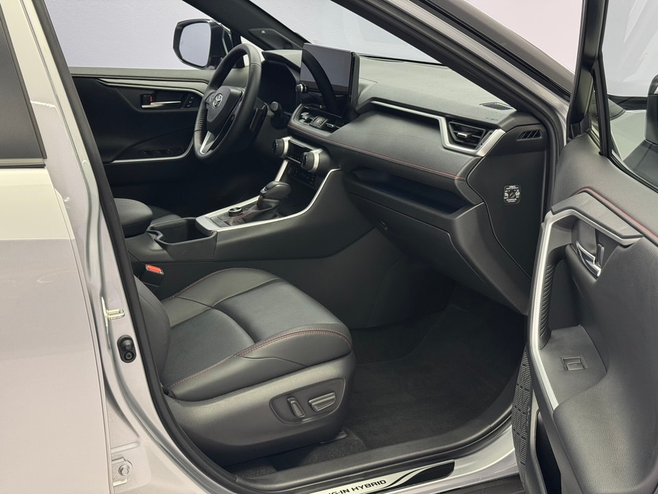 RAV4 Plug-in Hybrid 2.5 Platinum AWD-i