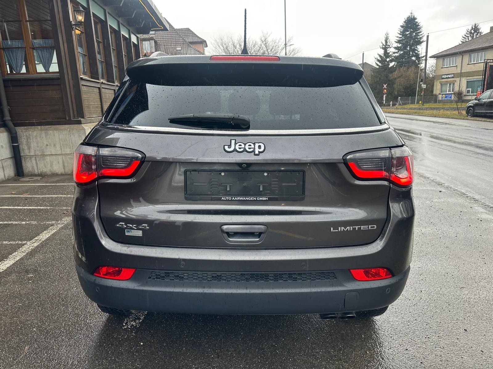 JEEP Compass 1.4 Turbo Limited AWD 9ATX-image-5
