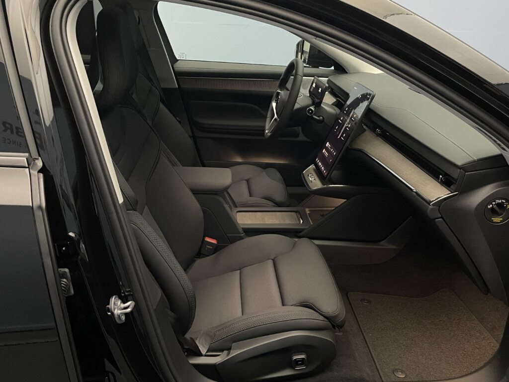 VOLVO ES90 Single Motor Extended Range Ultra-image-11