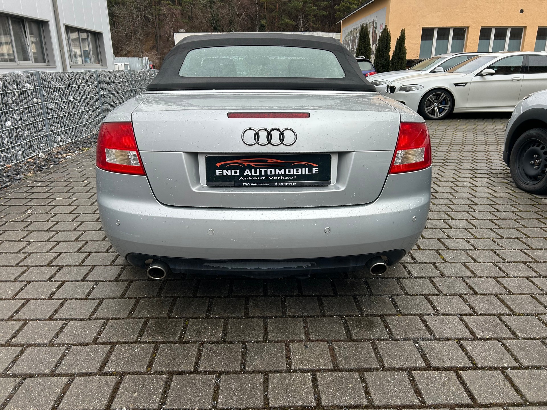 AUDI A4 Cabriolet 1.8 Turbo-image-4