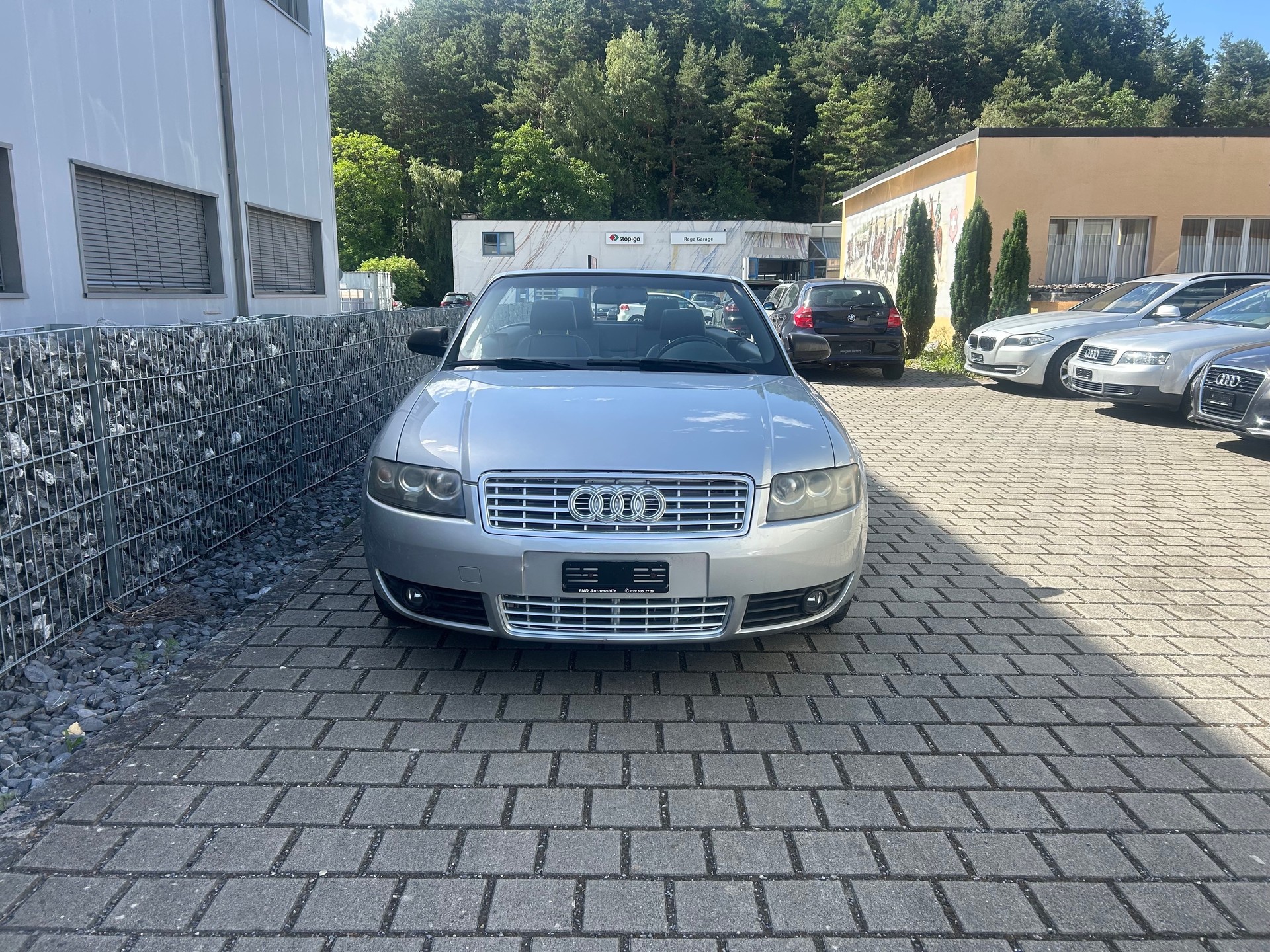 AUDI A4 Cabriolet 1.8 Turbo-image-0