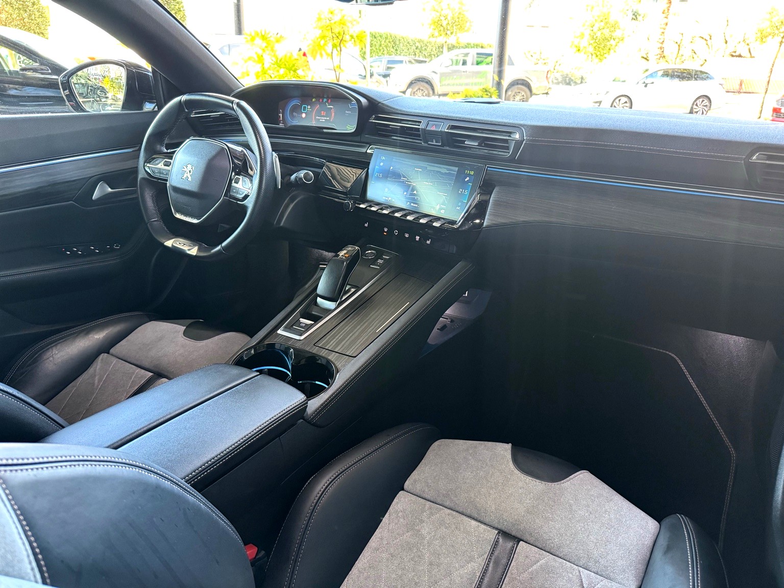 PEUGEOT 508 SW 1.6 PHEV GT EAT8-image-6