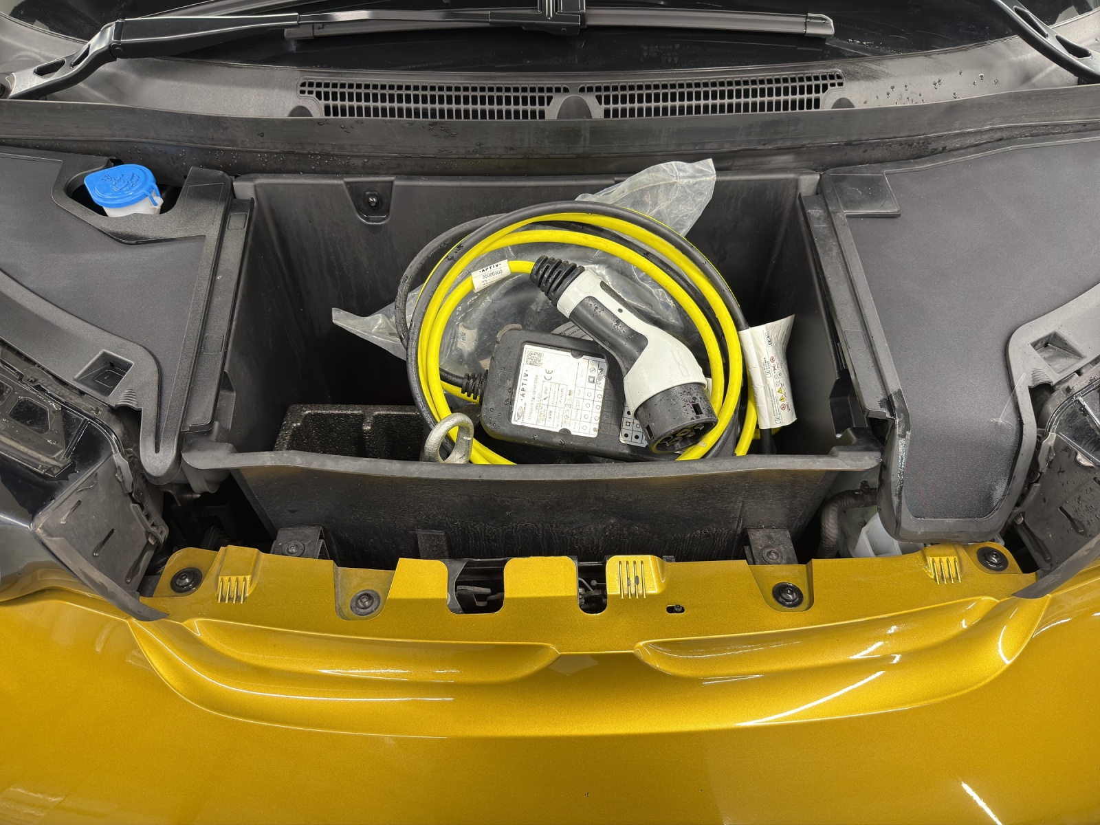 BMW i3s (120Ah)-image-23