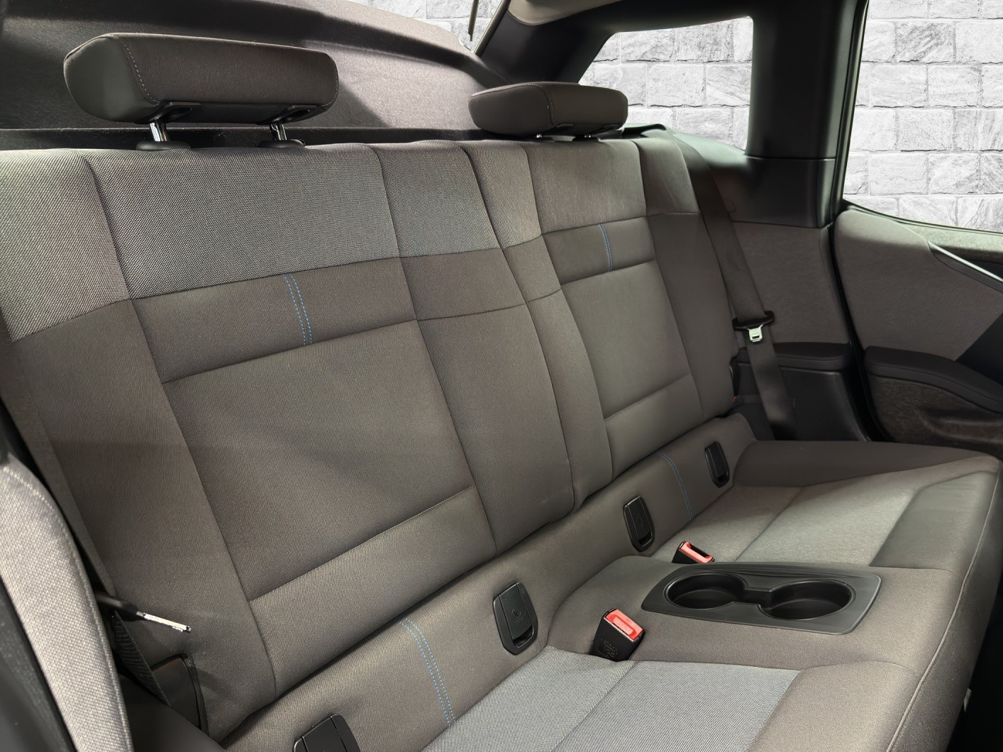BMW i3s (120Ah)-image-18