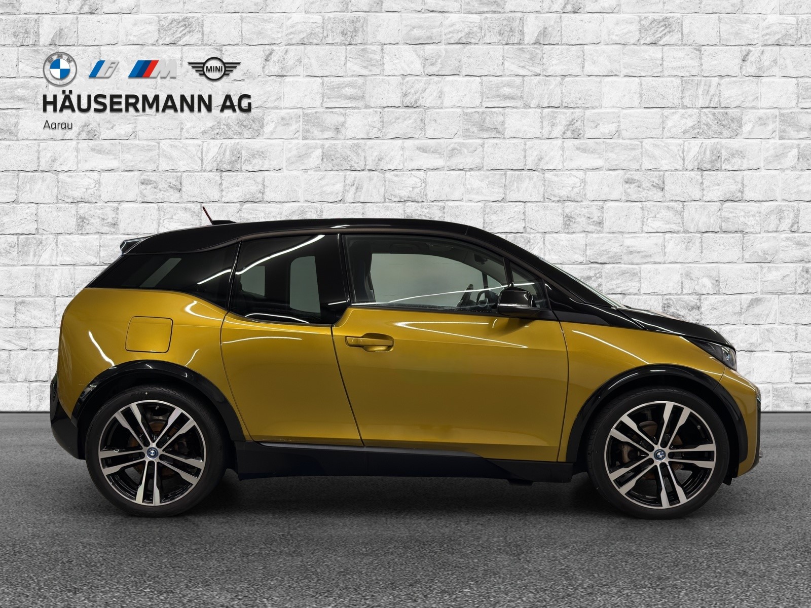 BMW i3s (120Ah)-image-3