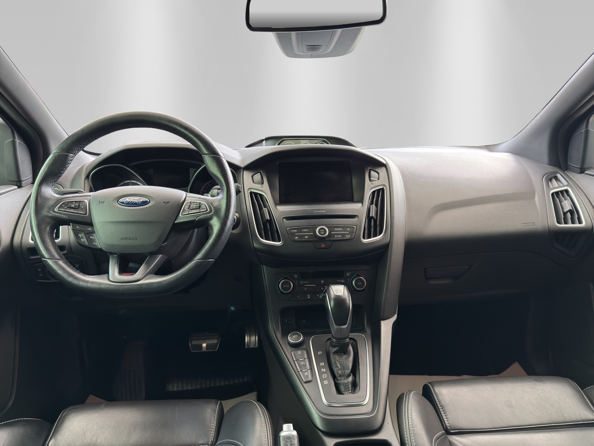 FORD Focus 2.0 TDCi ST3 Powershift-image-8