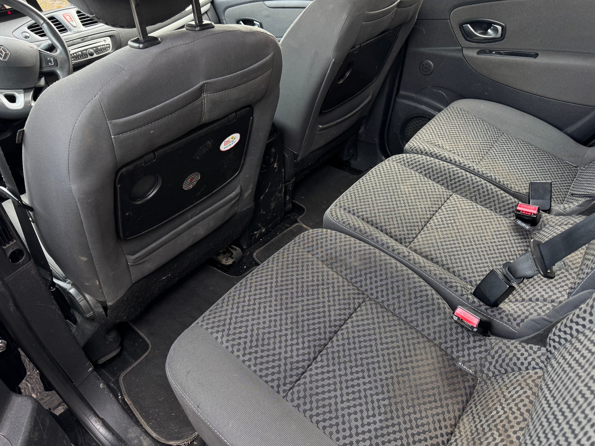 RENAULT Grand Scénic 1.9 dCi Dynamique-image-10
