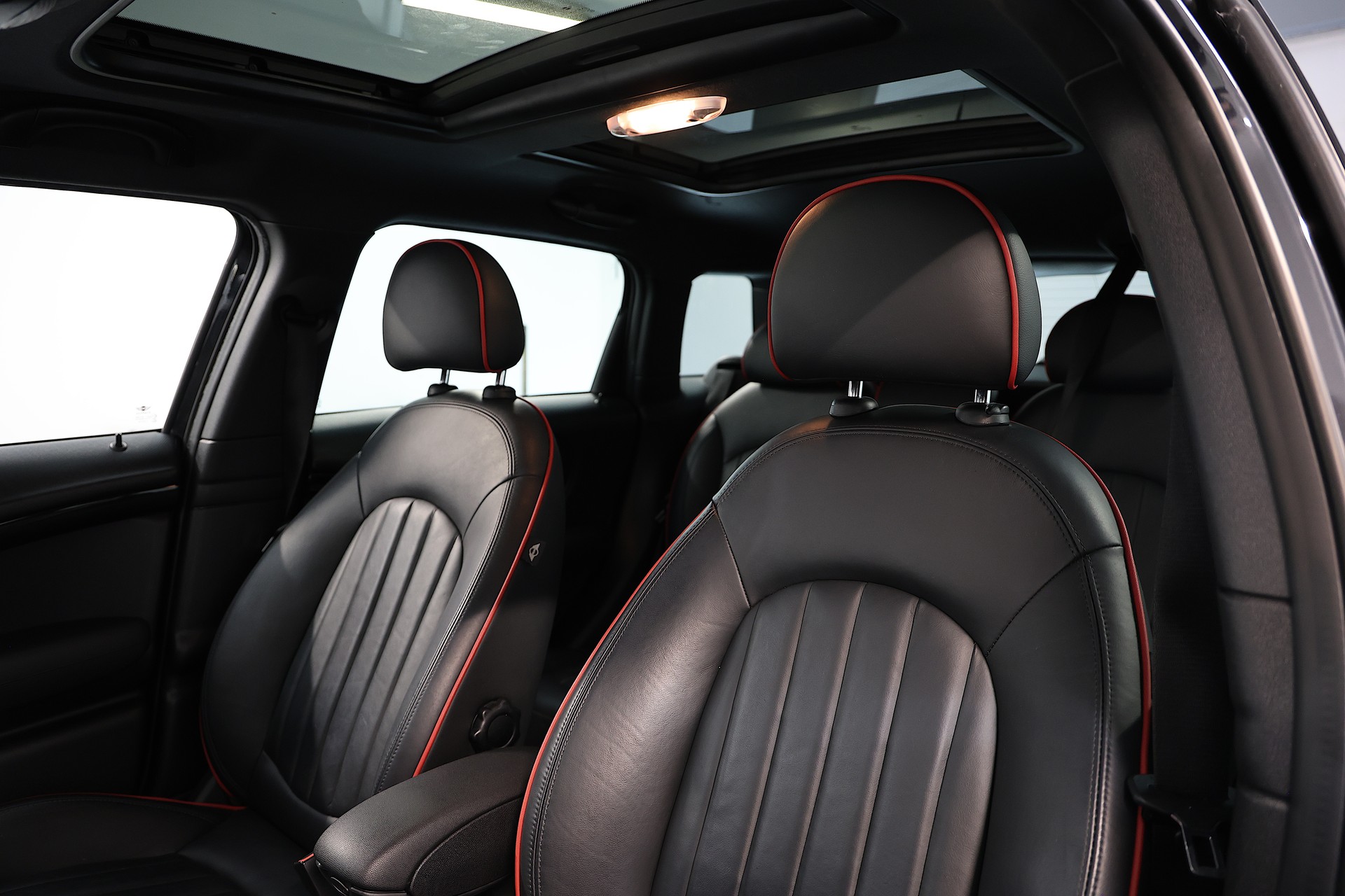 MINI Countryman John Cooper Works ALL4 Steptronic-image-6