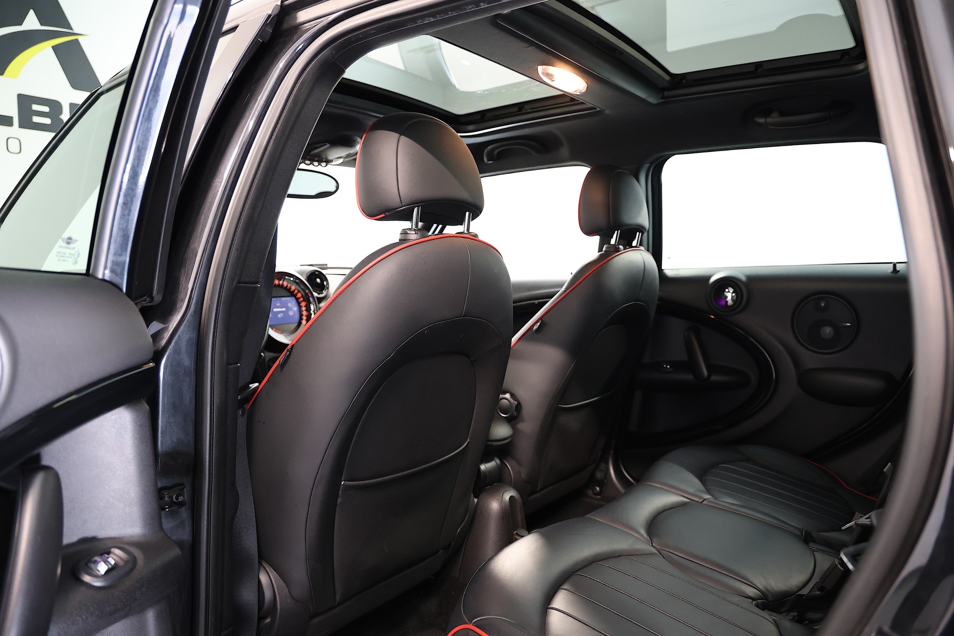 MINI Countryman John Cooper Works ALL4 Steptronic-image-15